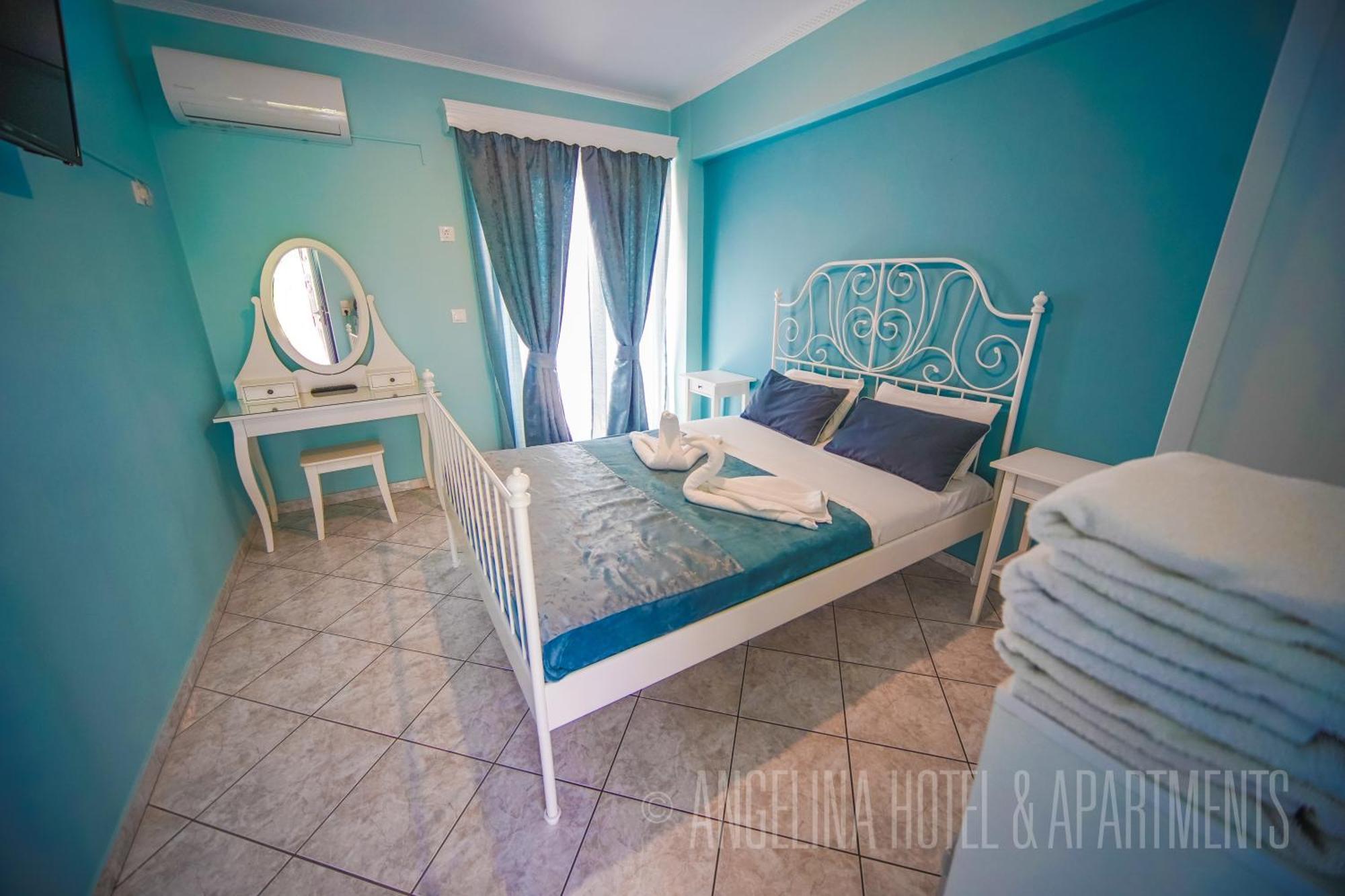 Angelina & Sidari (Corfu)
