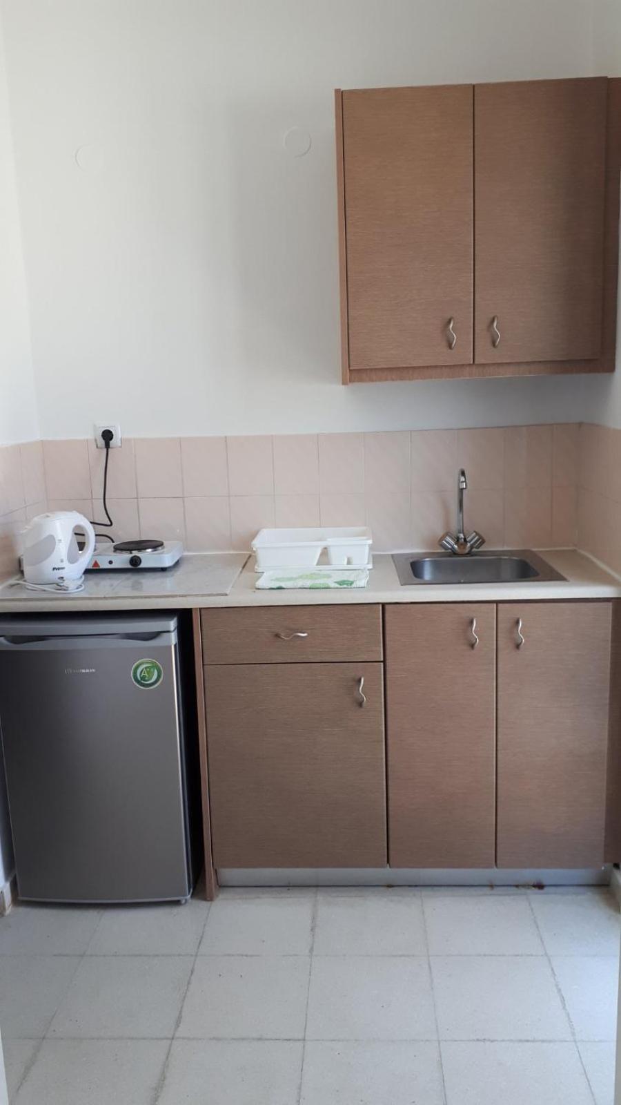 Manolis Aparthotel 2*