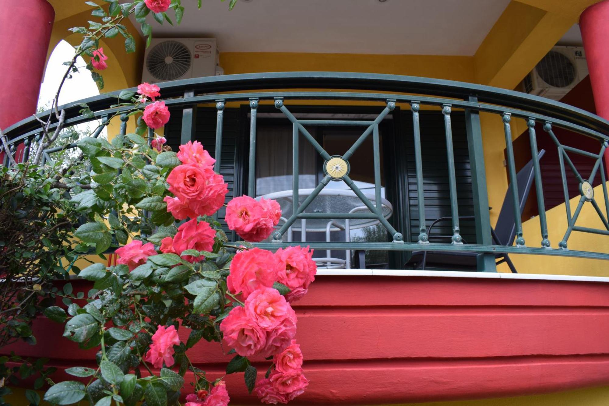Fotini's 2 Apartment *