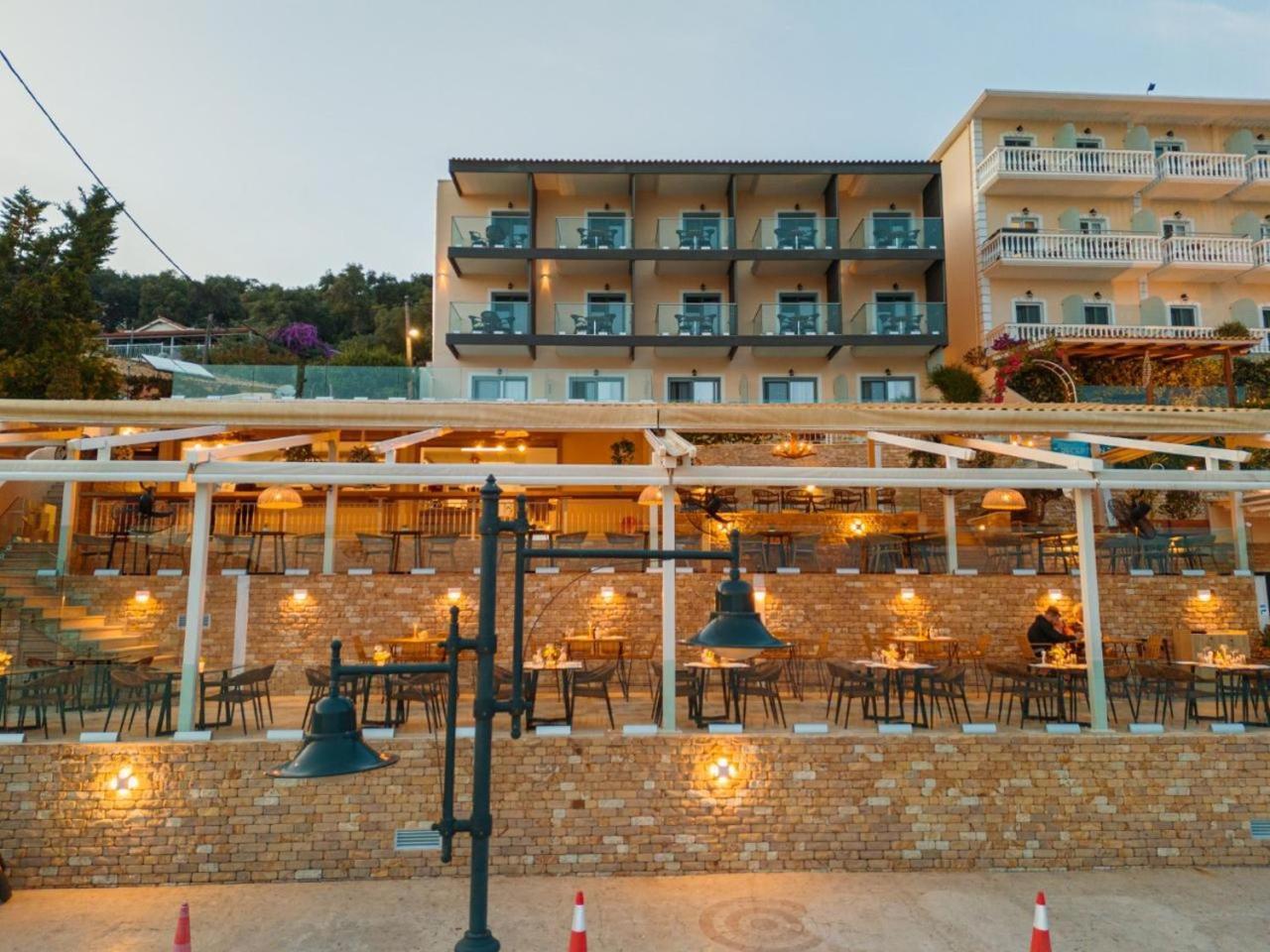 Ionion * Parga