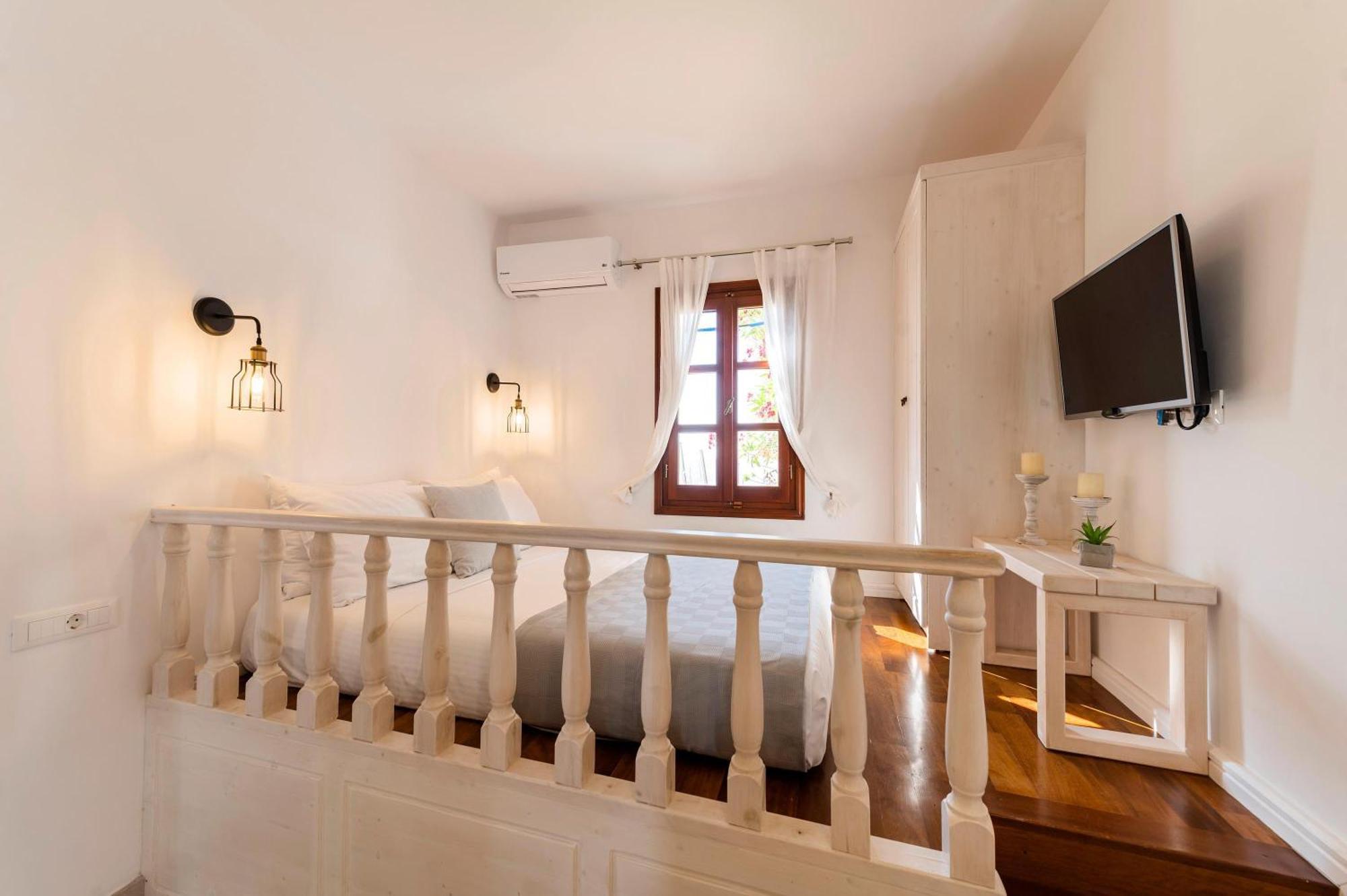 Lindian Polis Apartment *