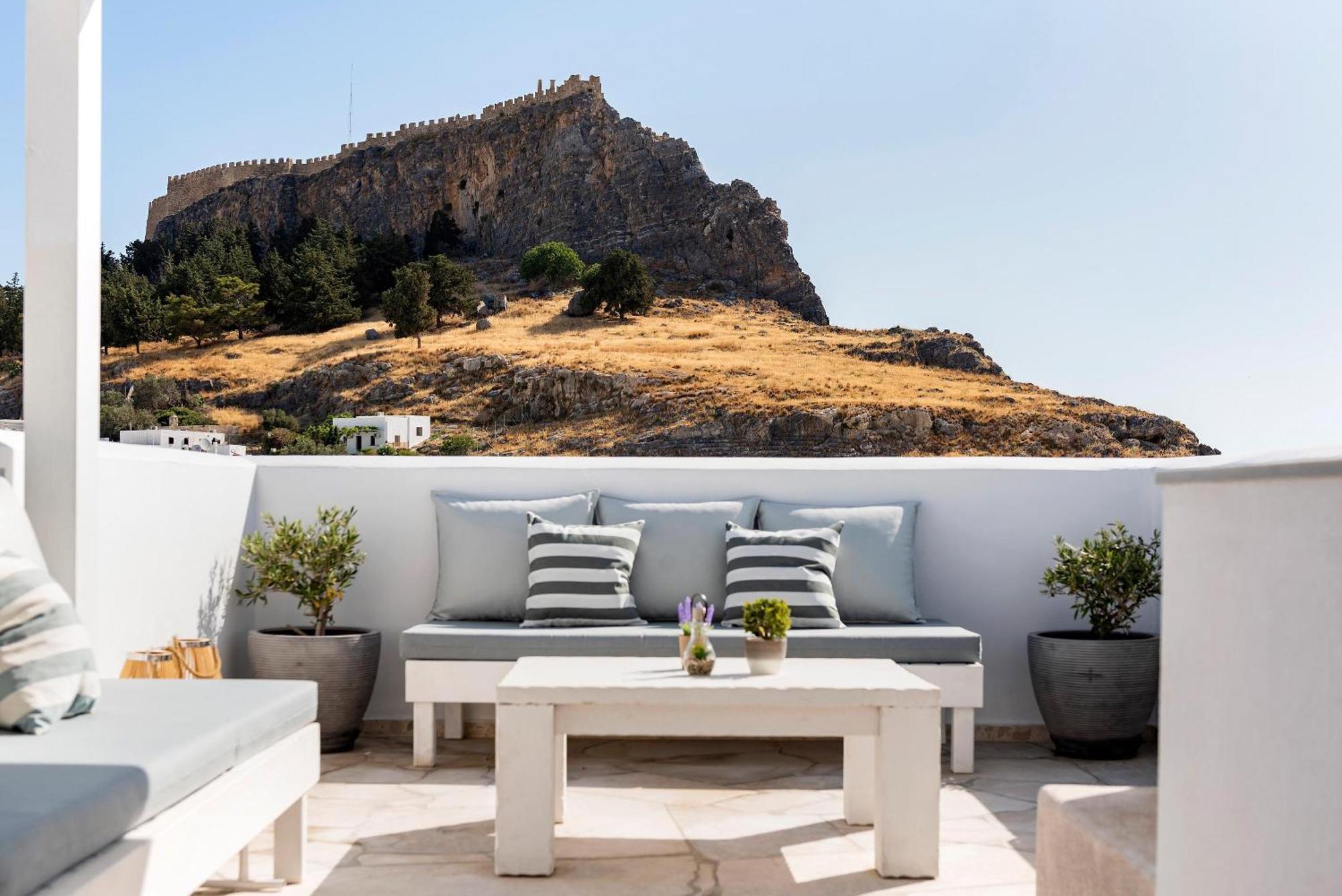 Lindian Polis * Lindos (Rhodes)