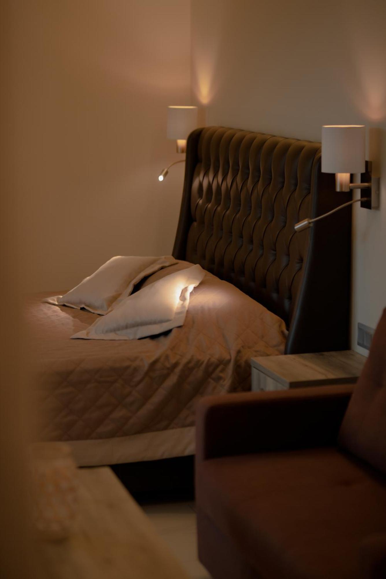 Akron Luxury Holidays 2*