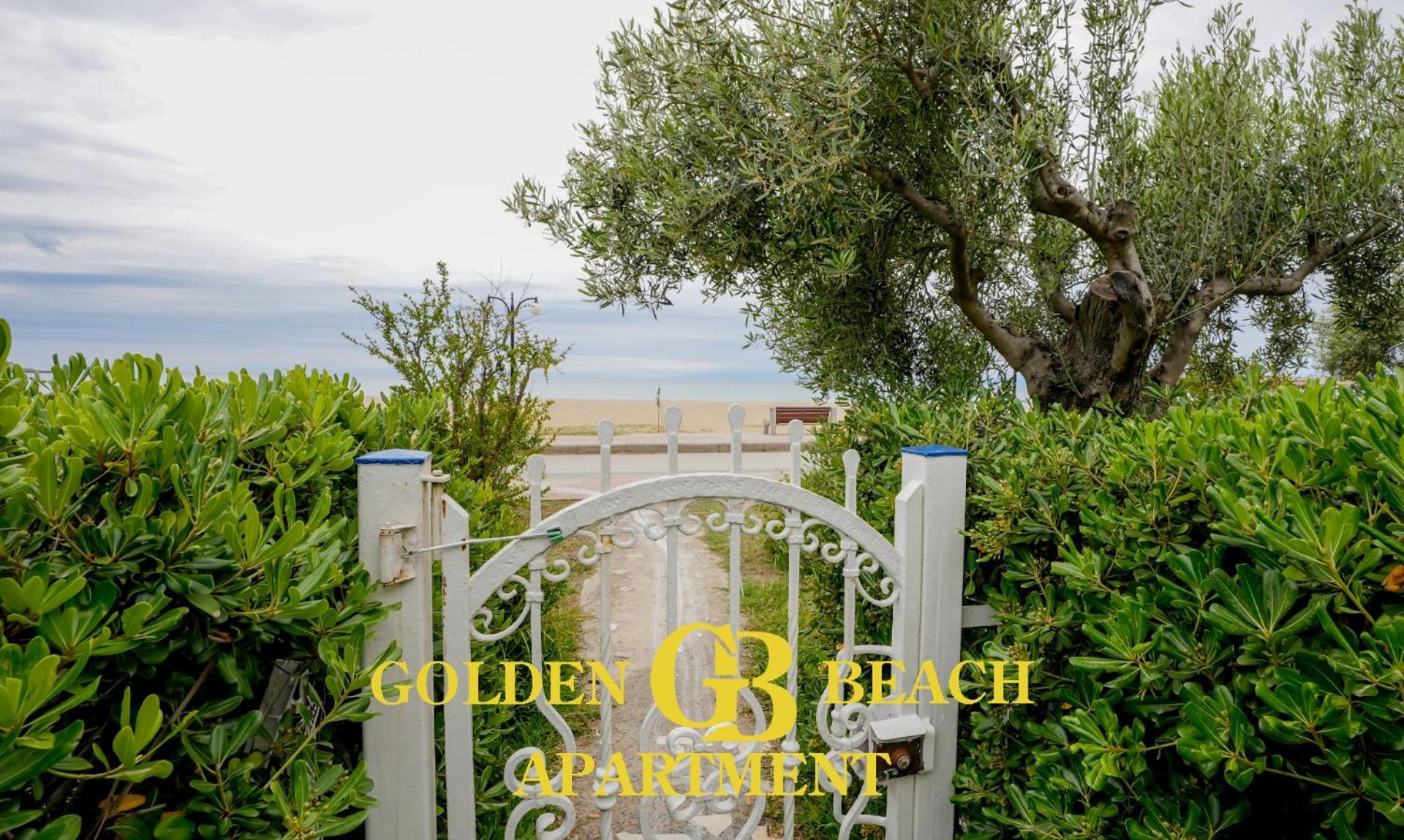 Golden Holiday home *