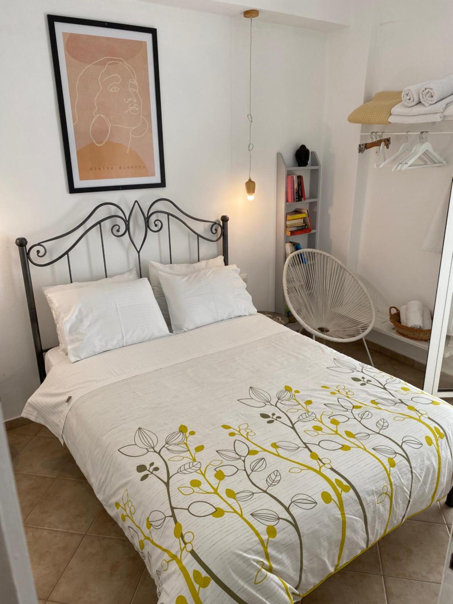 Unique Anoi House - In The Heart Of Village Holiday home *