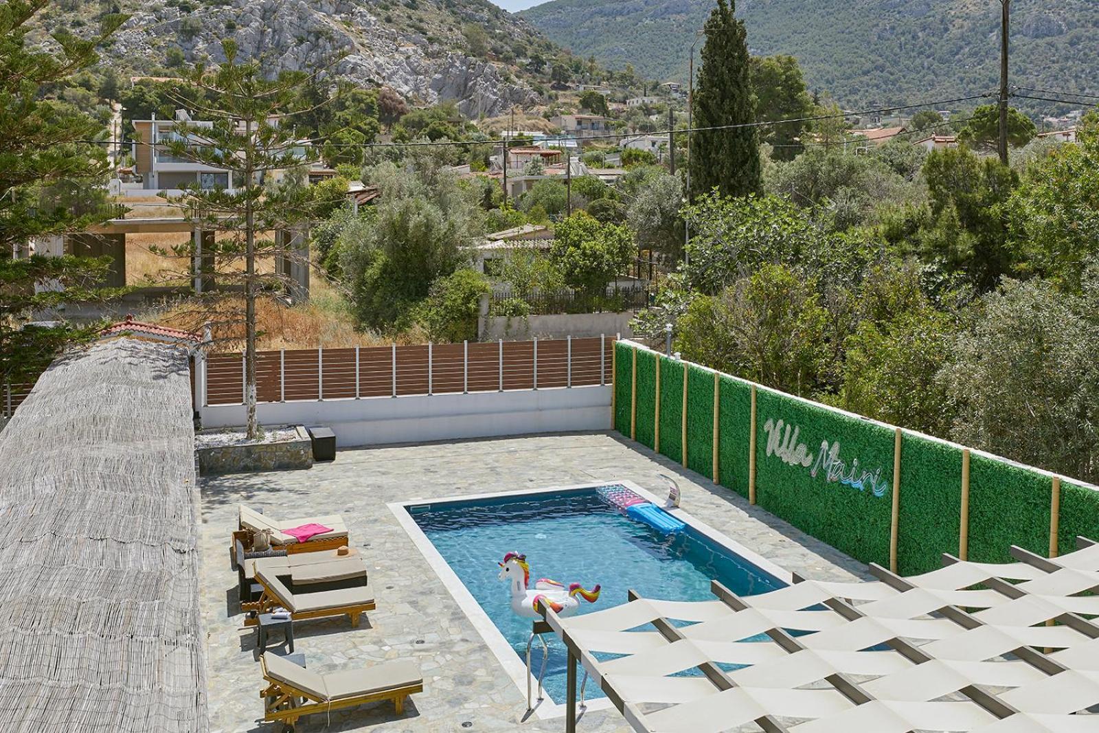Villa Mairi - 2 Private Pools & Game Near Athens Salamis