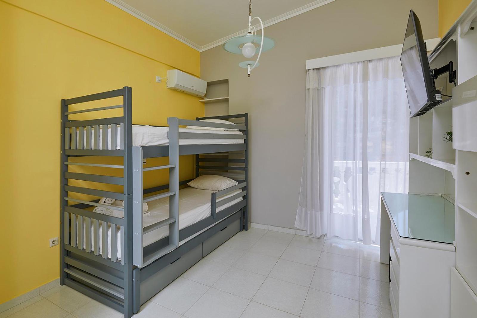 Mairi - 2 Private Pools & Game Near Athens Villa *