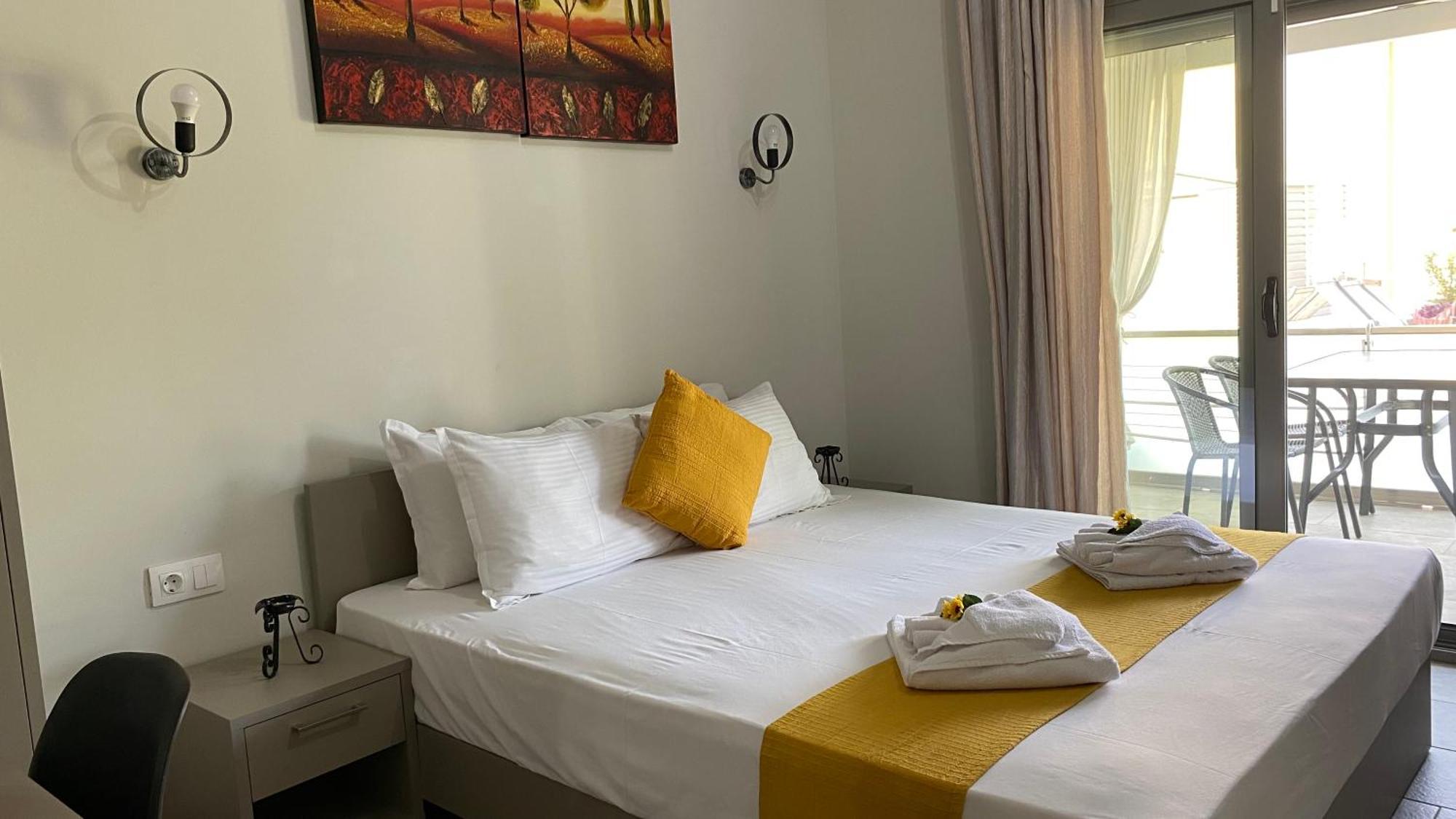 Aparthotel Harmony & *