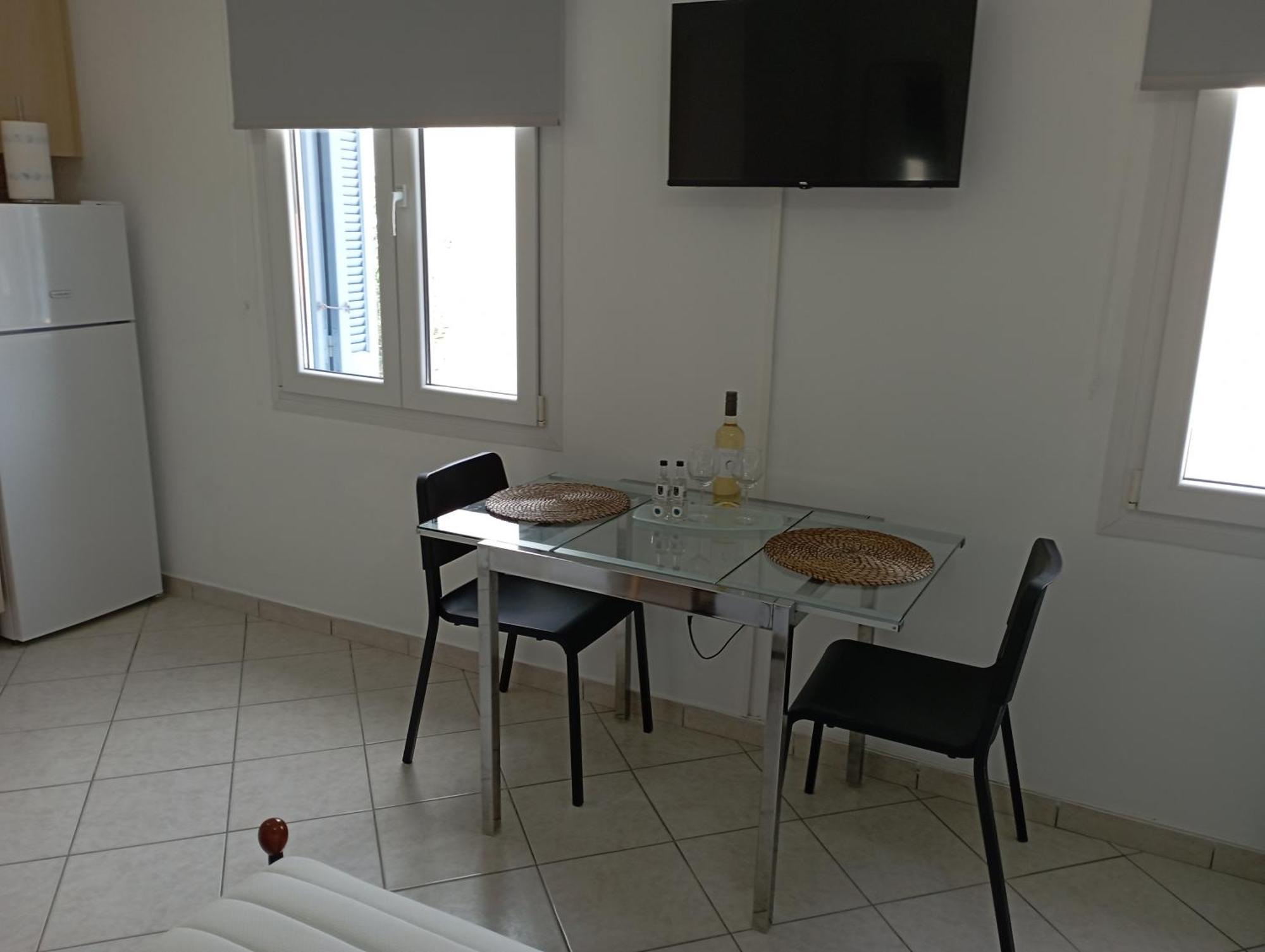 Captain's Nest Apartment