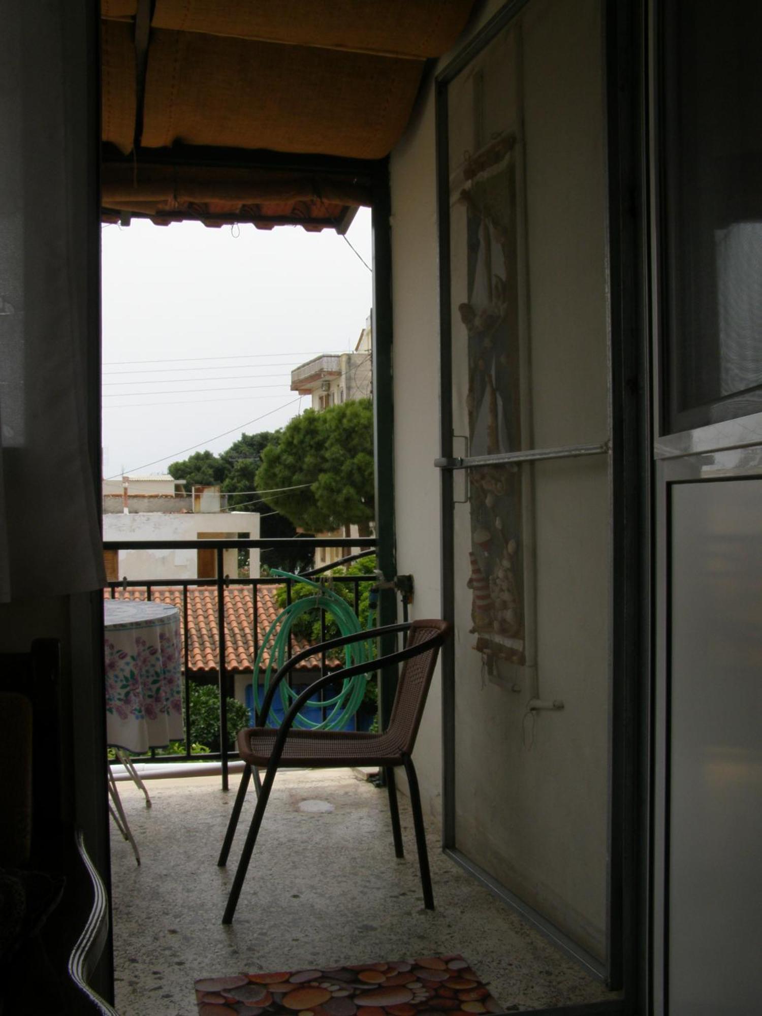 Doll House Next To The Sea *