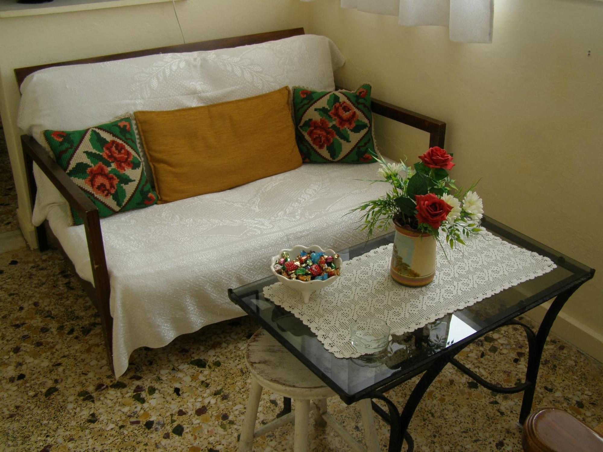 Doll House Next To The Sea Apartment