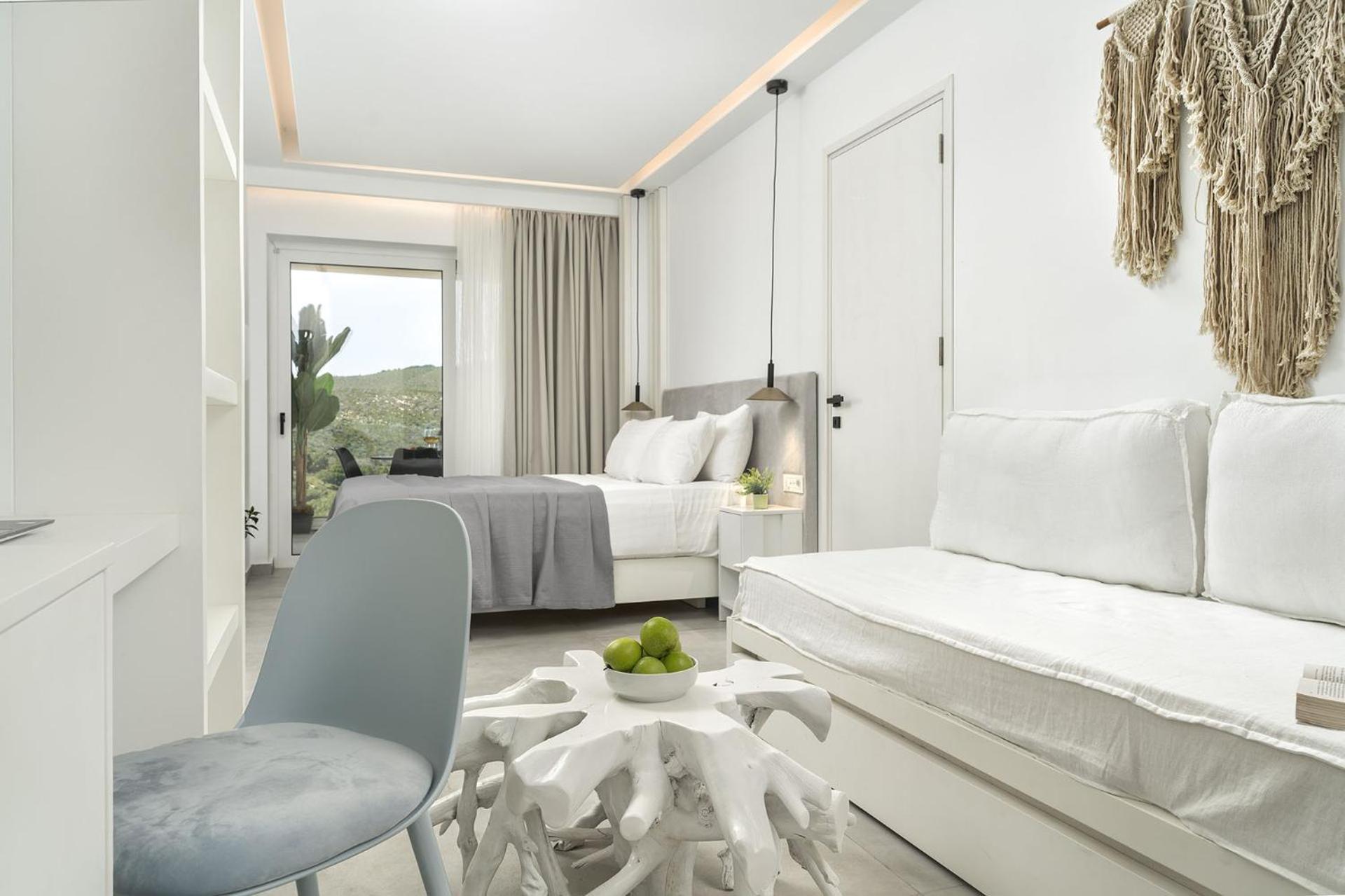 Myzith Luxury Hotel Keri