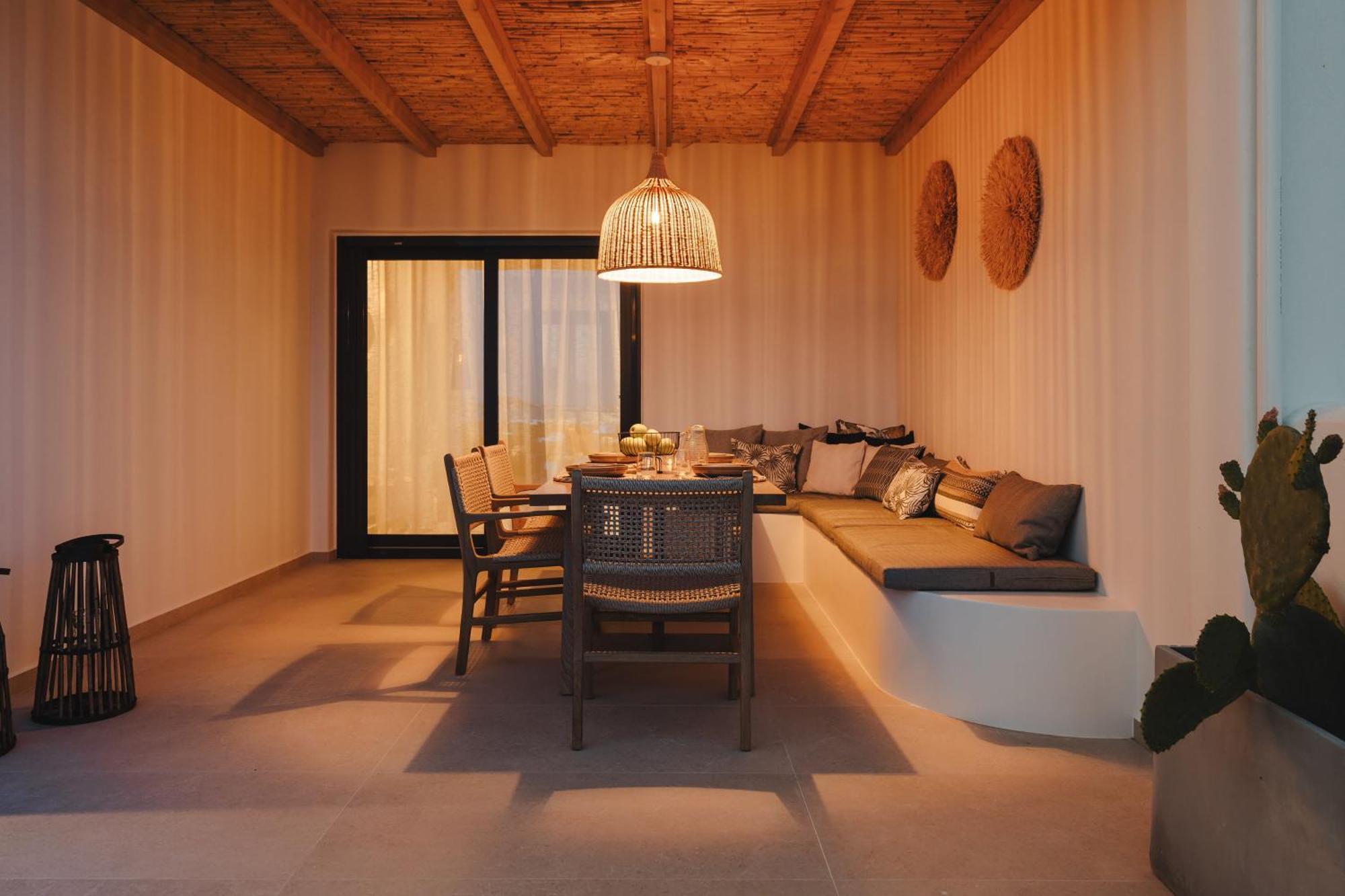 C And G Villa