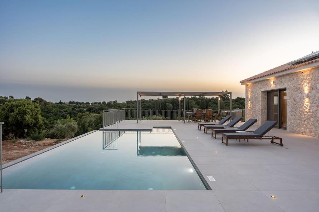 Villa Brand New: Kefalonia Stone - Trapezaki Retreat *