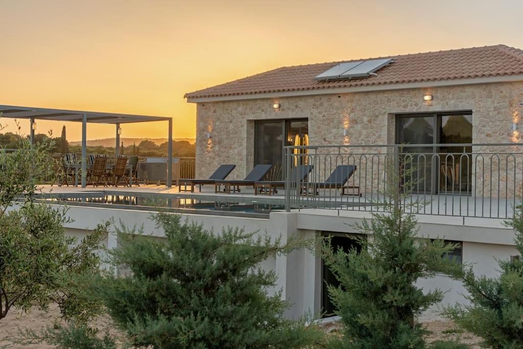 Brand New: Kefalonia Stone - Trapezaki Retreat Villa *