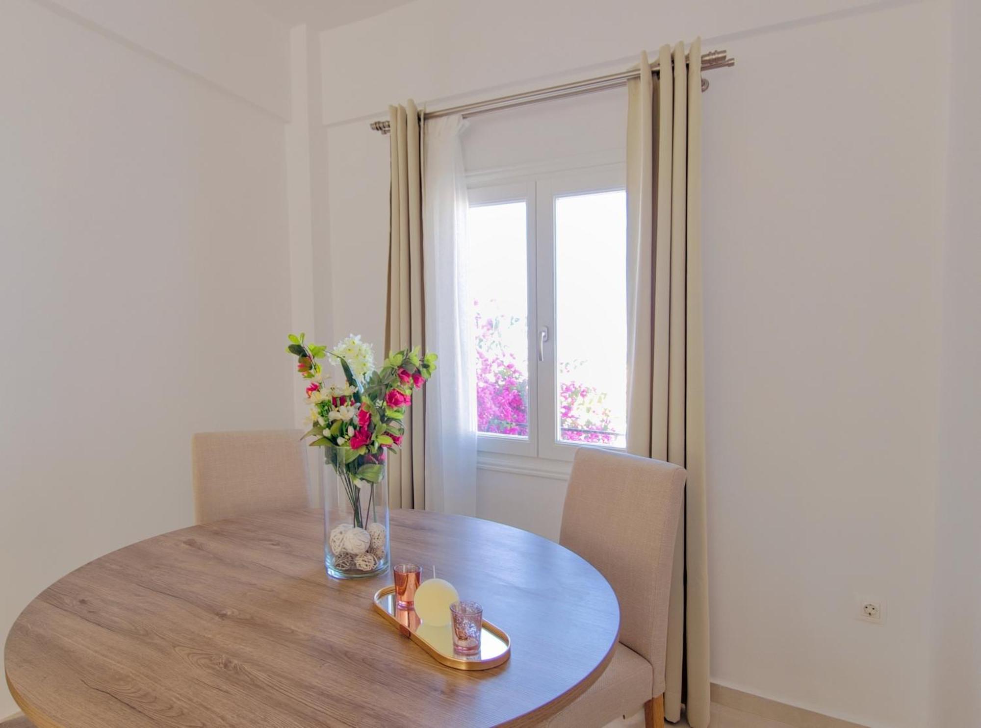 Betty's Serenity House Apartment *