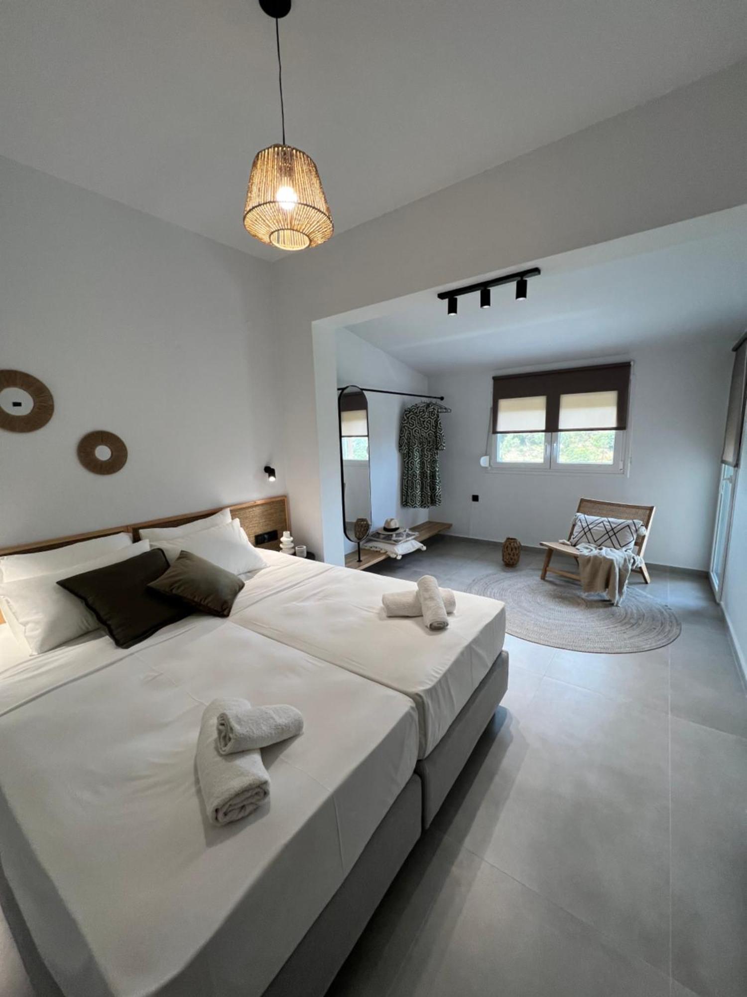 Tramontana House 3 Apartment *