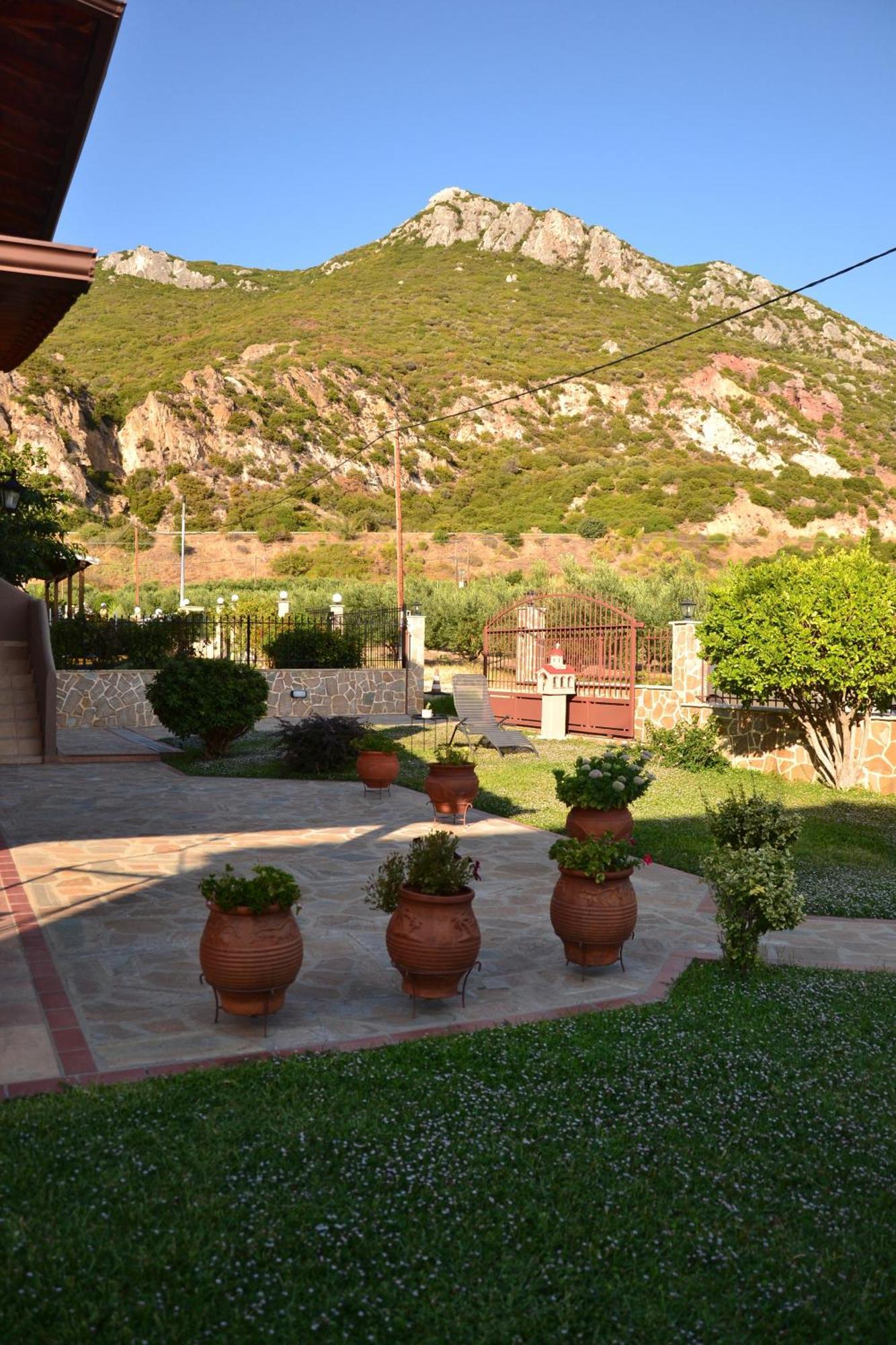 Aelia Villa Kariani