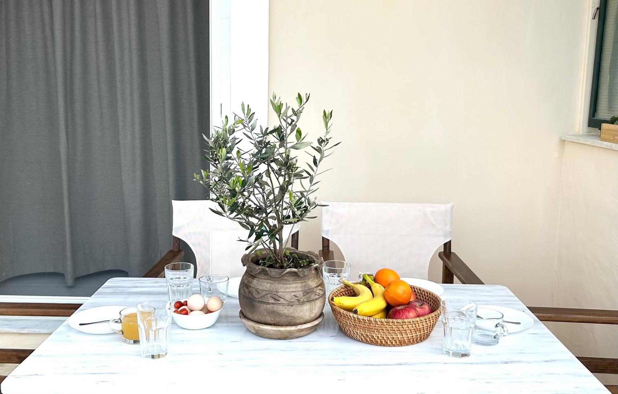 Ansolive Retreats *