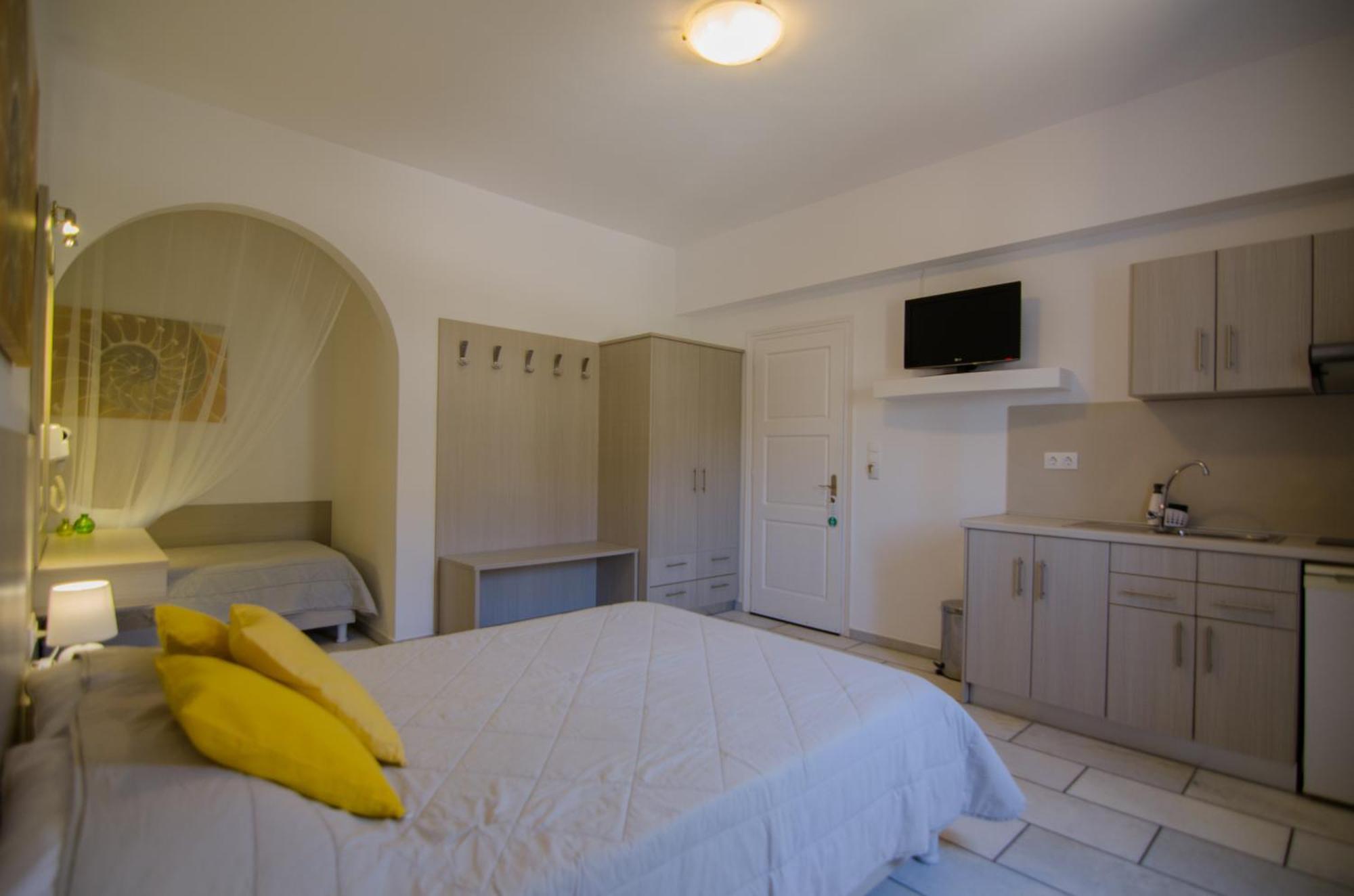 Brother's Hotel