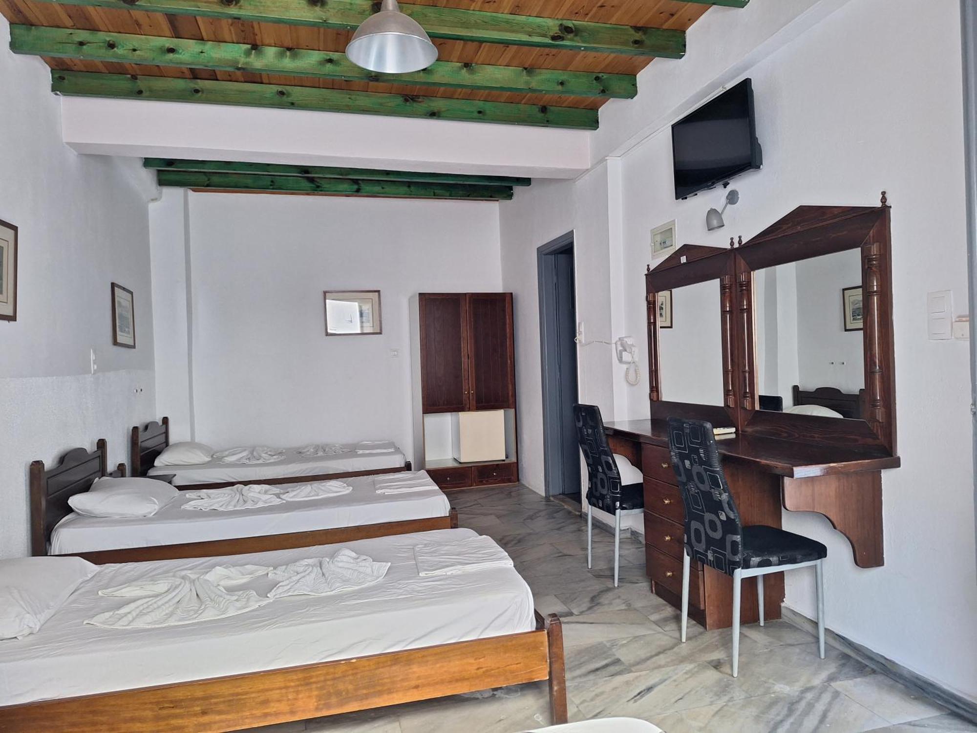 Hotel Markos Village