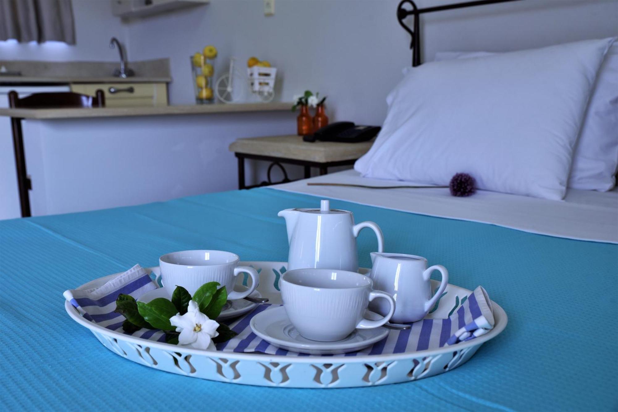 Golden Bay Aparthotel