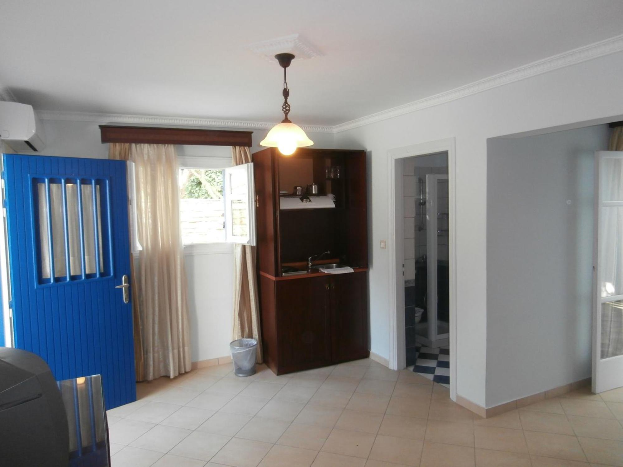 Katerina Hotel
