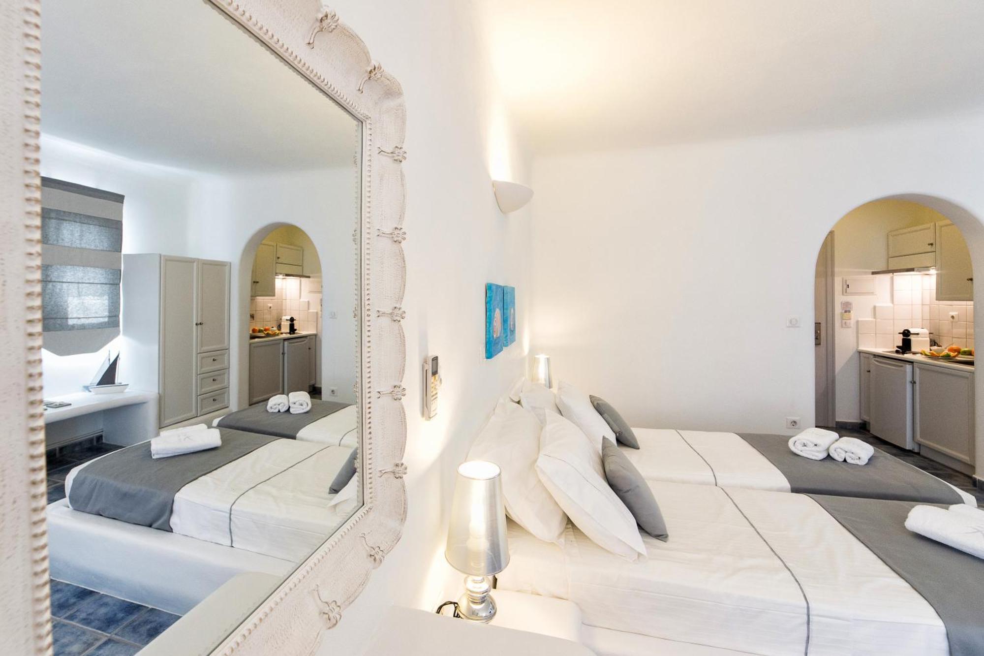 Yades - Sea View - Adults Only Aparthotel