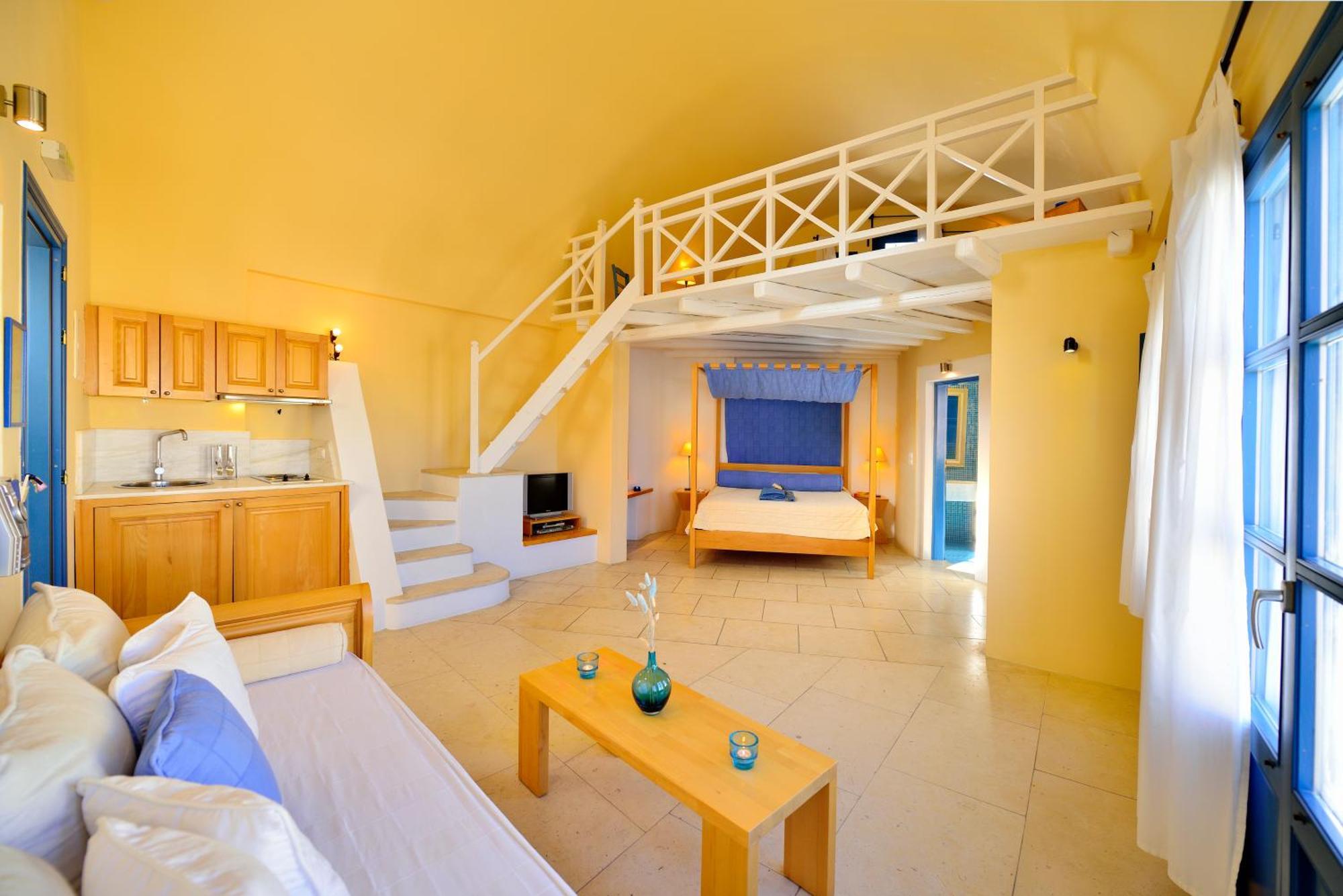 Tamarix Del Mar Kamari (Santorini)