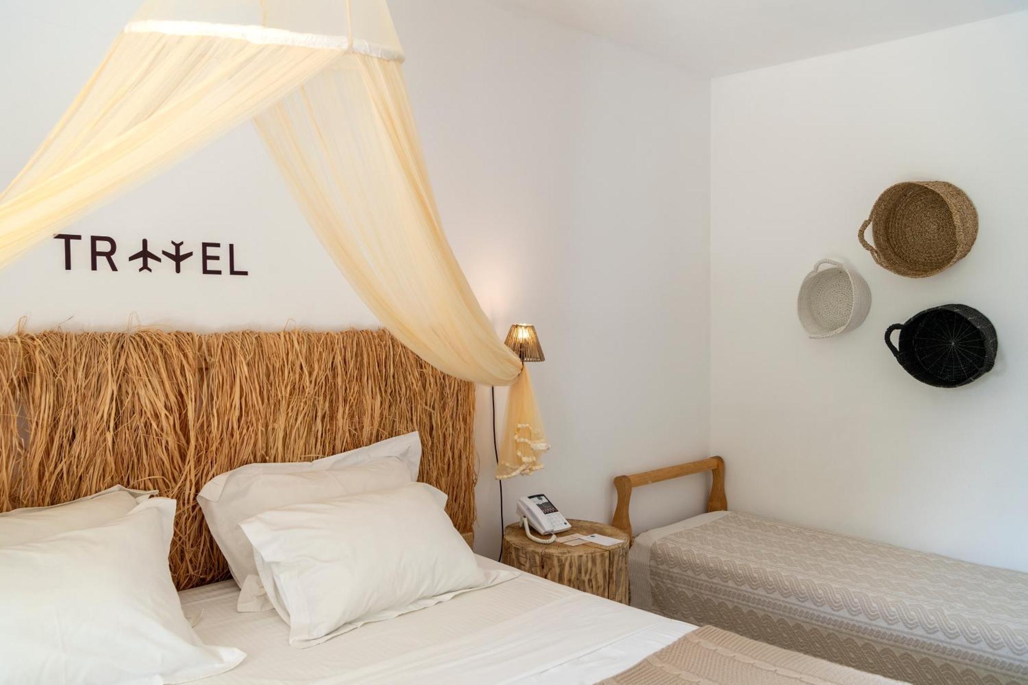 Parosland Hotel 4*