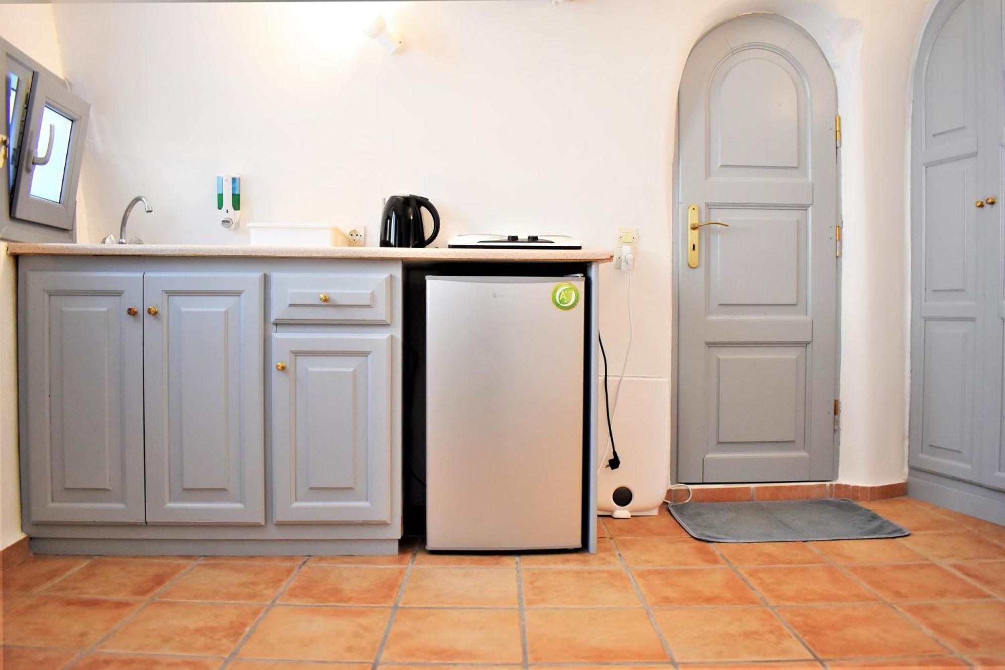 Ersi Aparthotel Fira (Santorini)