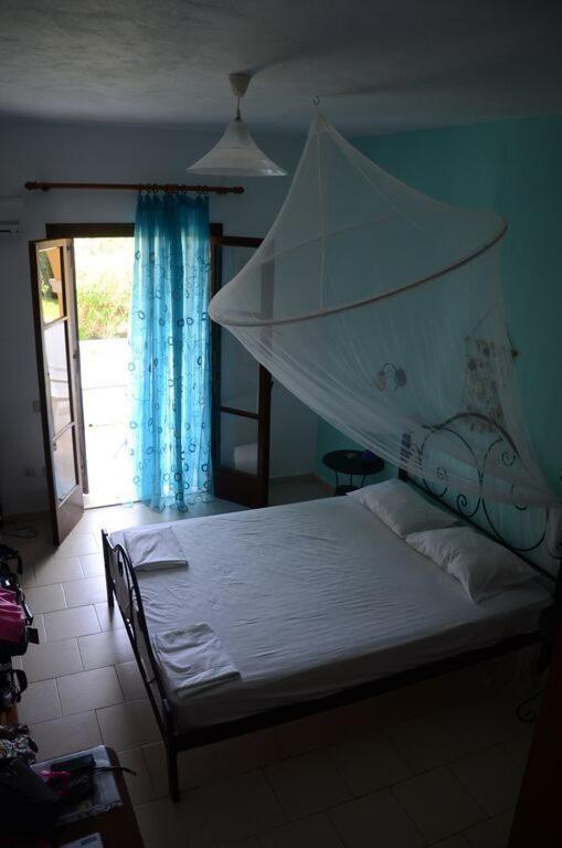 Aparthotel Petra Kypseli