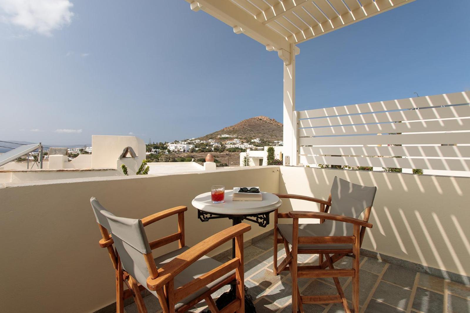 Proteas & Hotel Agios Prokopios (Naxos)