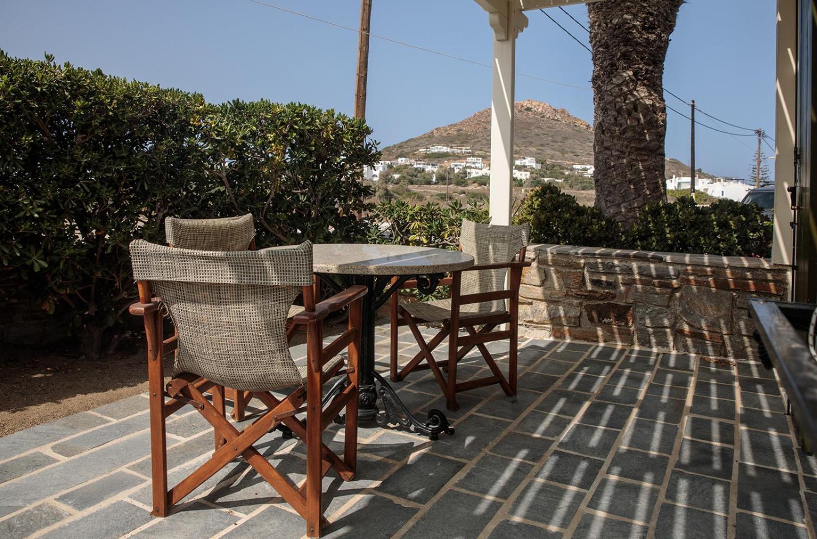 Proteas & Hotel Agios Prokopios (Naxos)