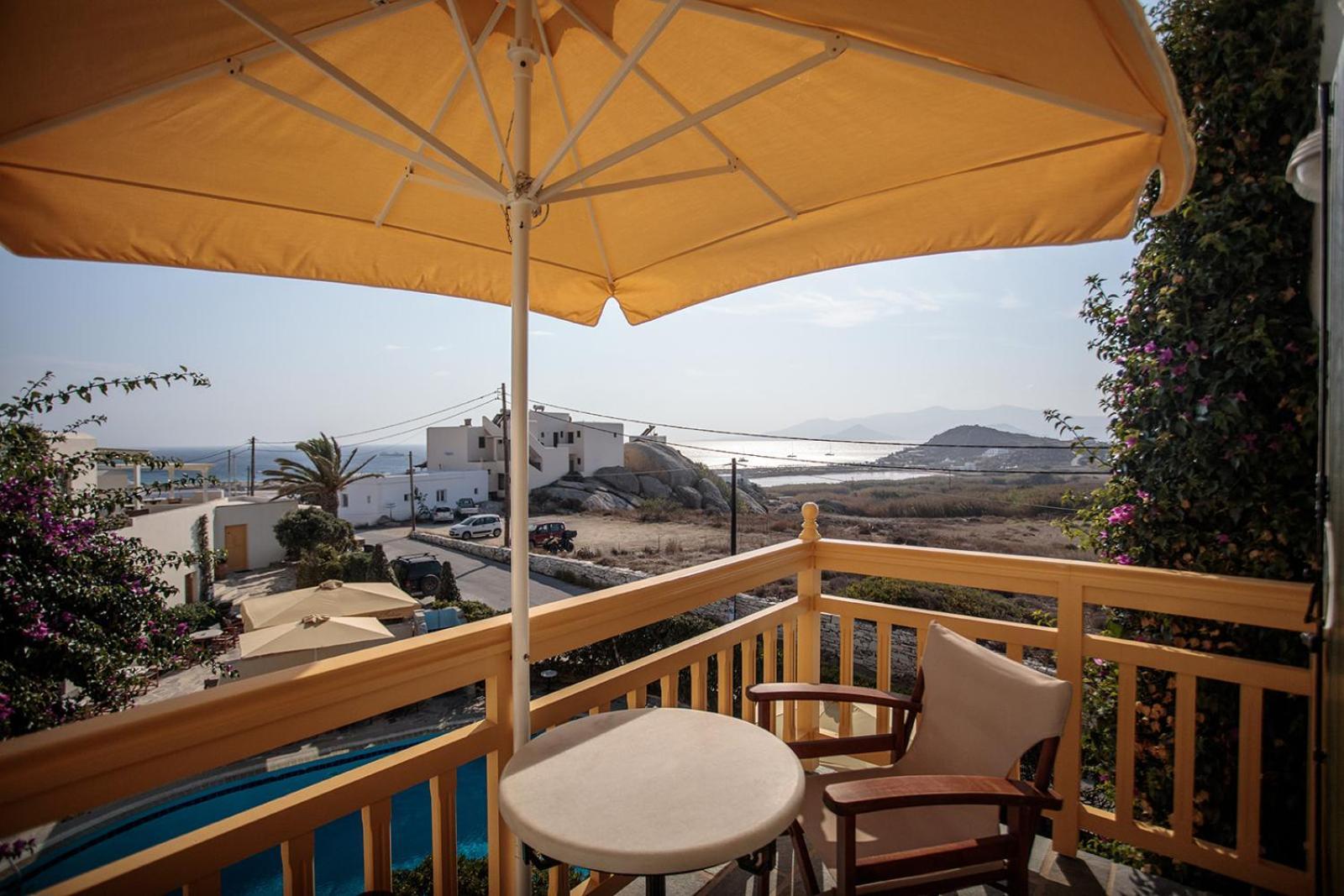 Hotel Proteas & Agios Prokopios (Naxos)