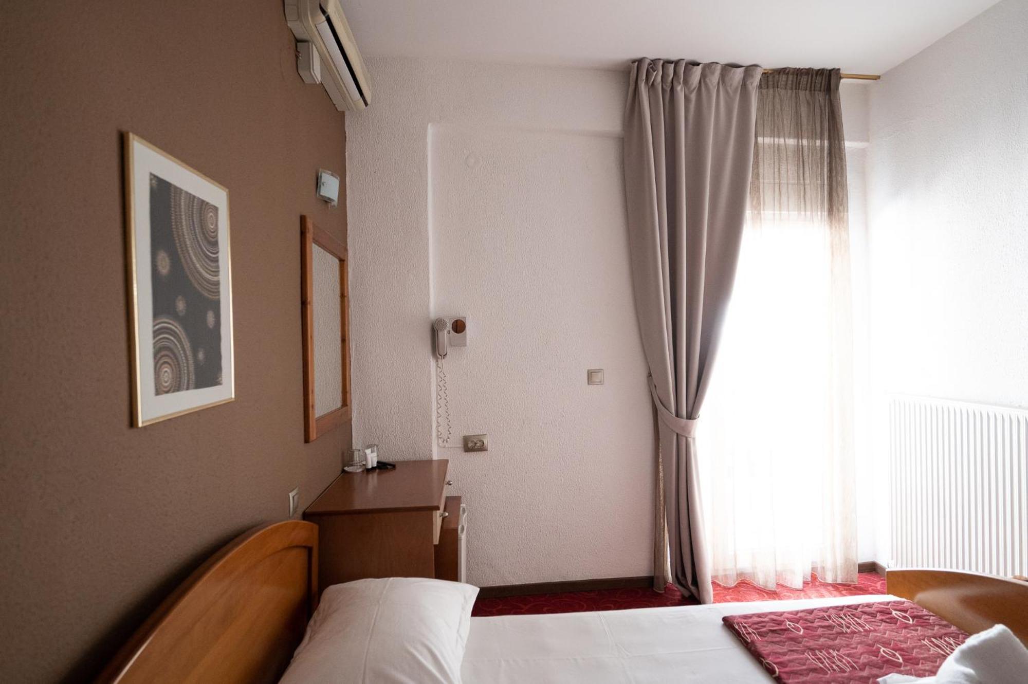 Akropol Hotel