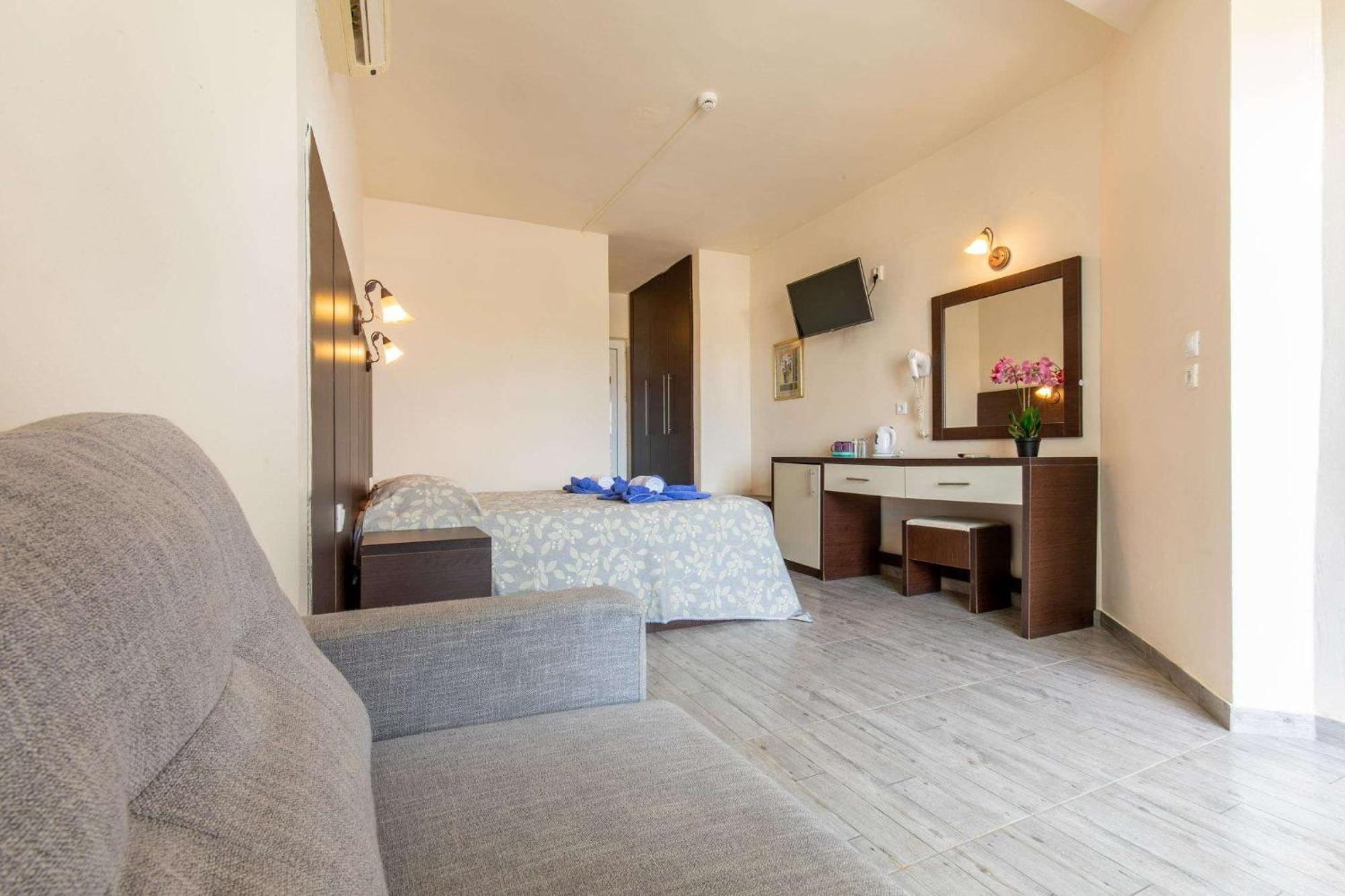 Venezia & Hotel Faliraki