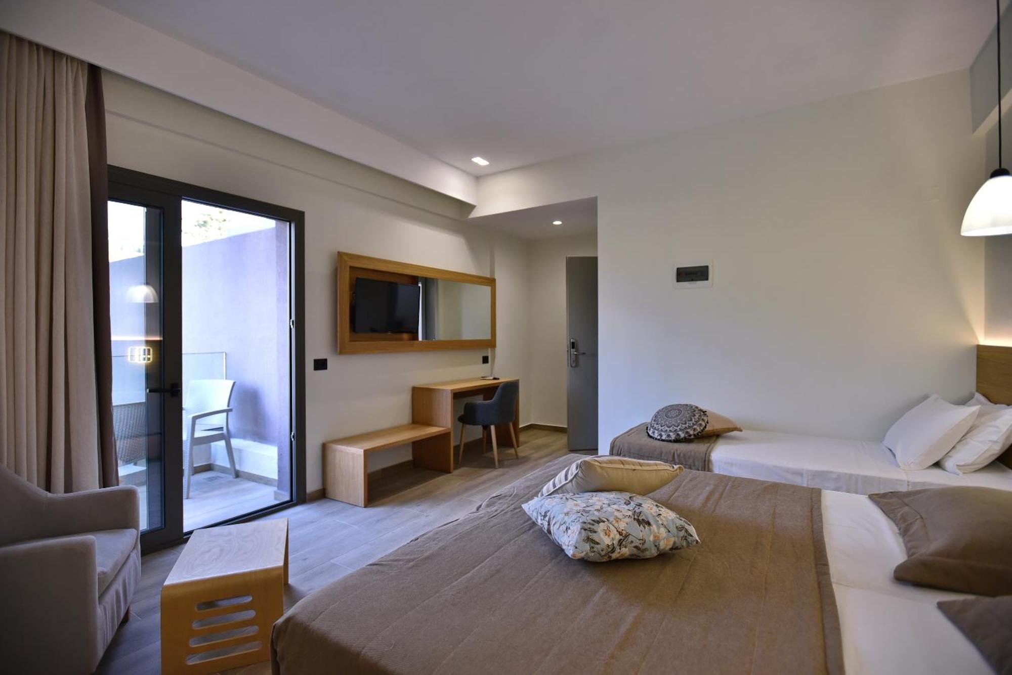 Dionisos (adults Only) 4*