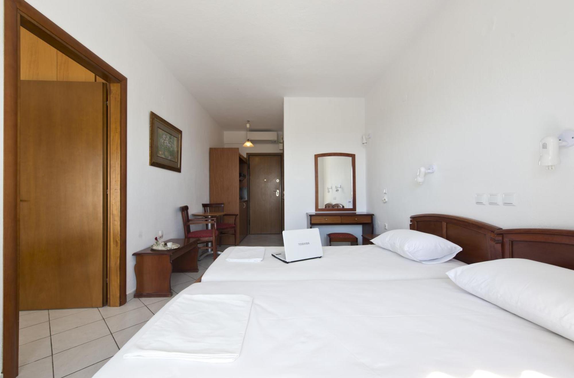 Aparthotel Kavala Nea Iraklitsa