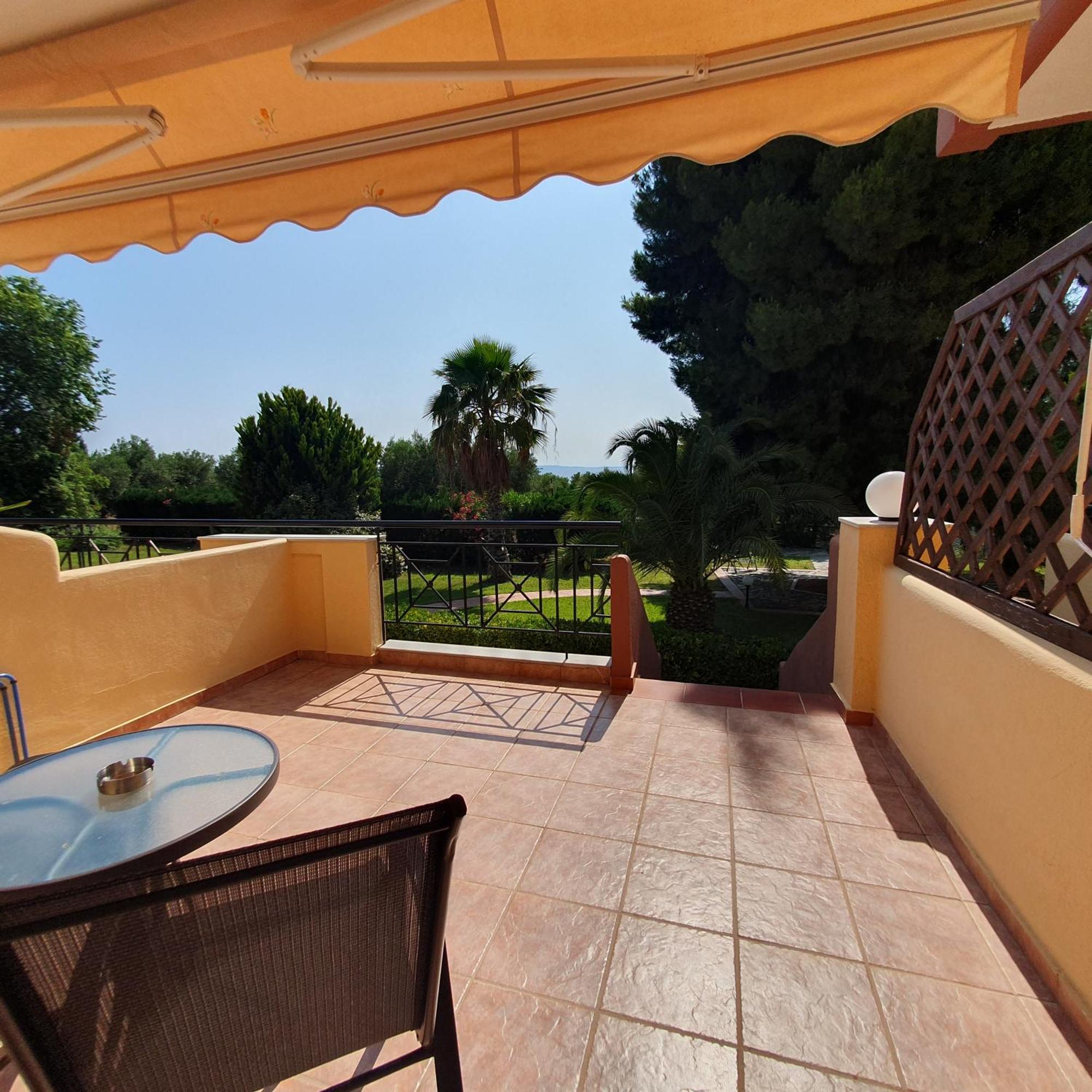 Agrili Apartments & Rooms Aparthotel