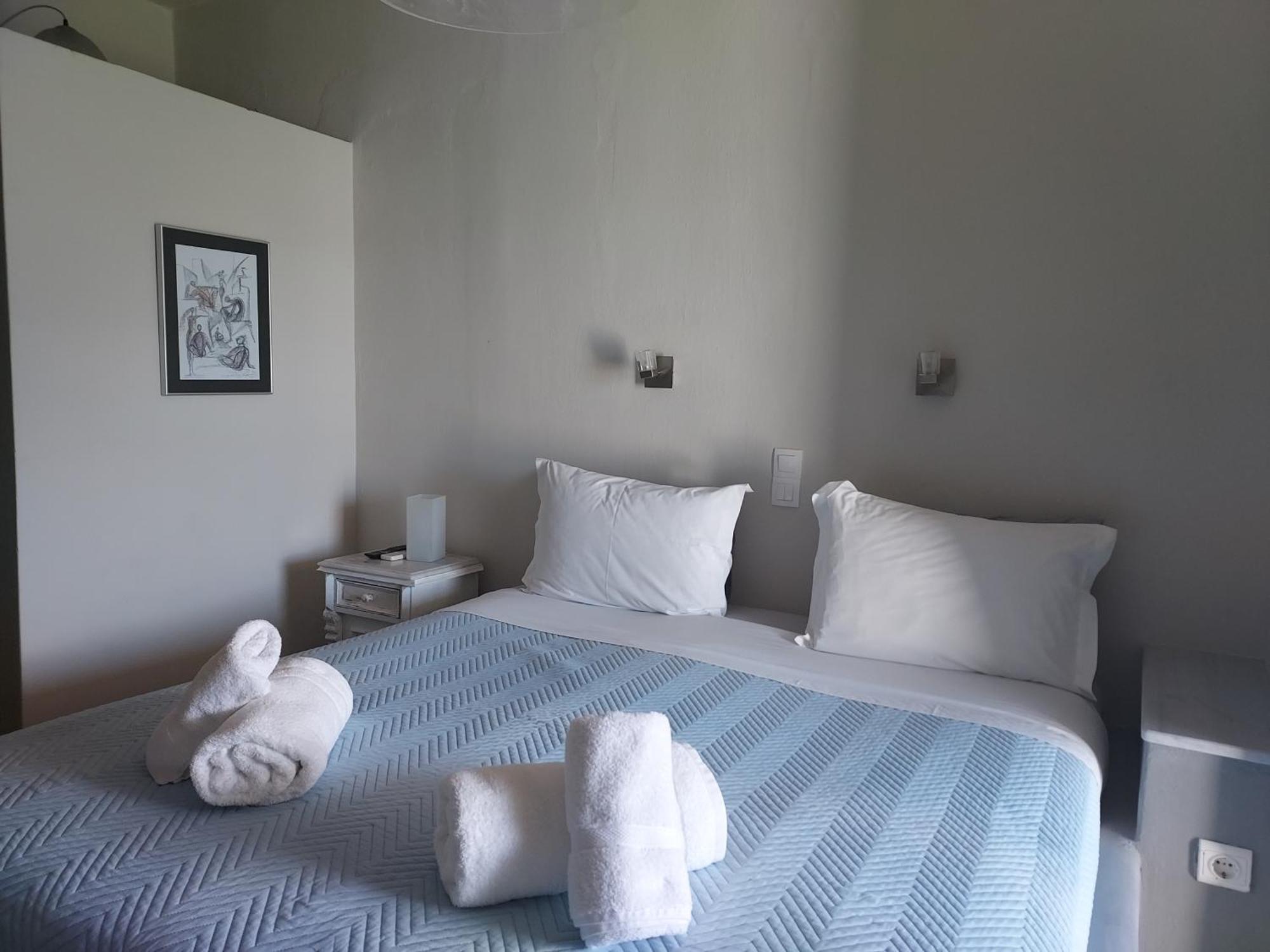 Arni Andros - αρνη Apartment Batsi (Andros)
