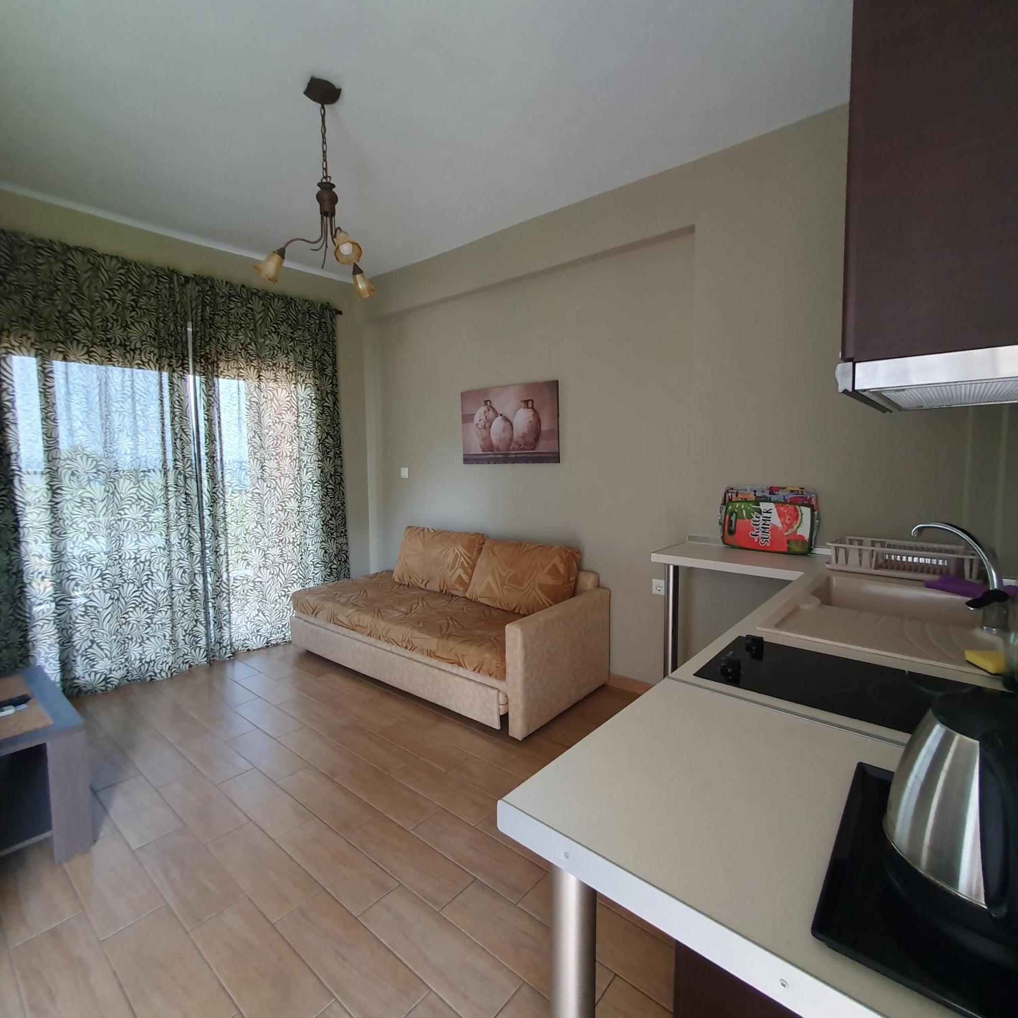 Agrili Apartments & Rooms Aparthotel