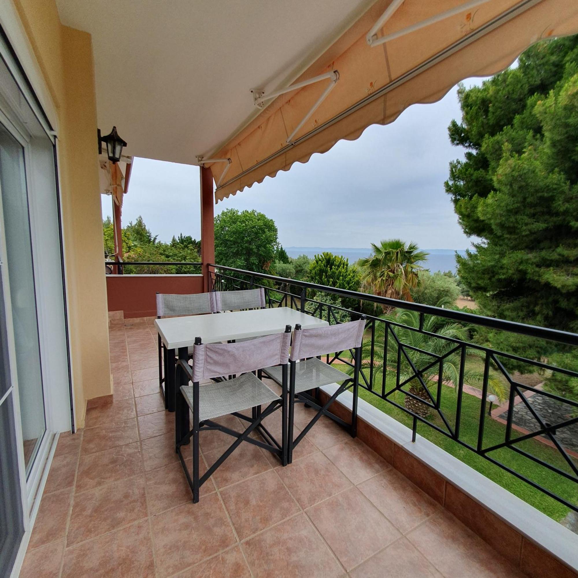 Agrili Apartments & Rooms