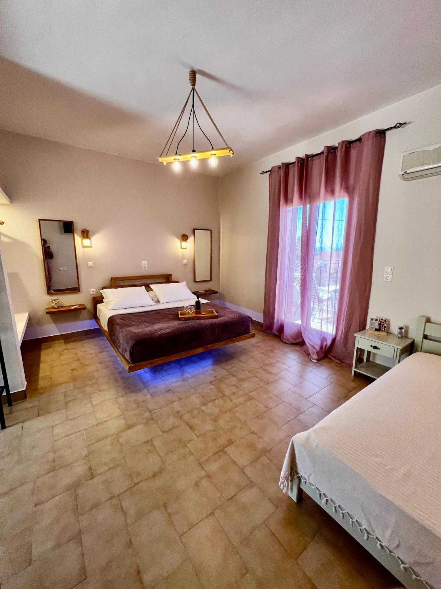 Aparthotel Ocean Front 77 2*