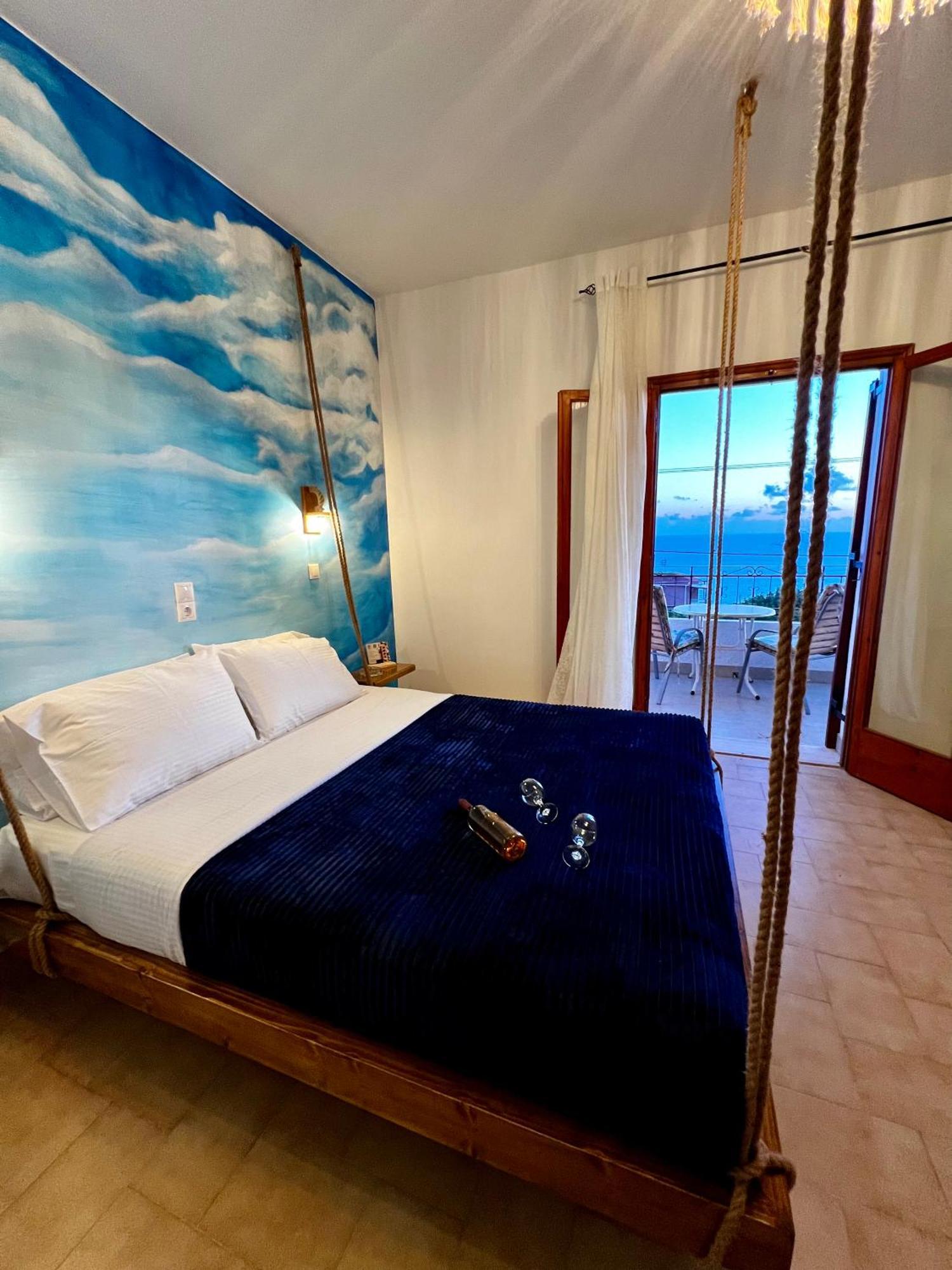 Ocean Front 77