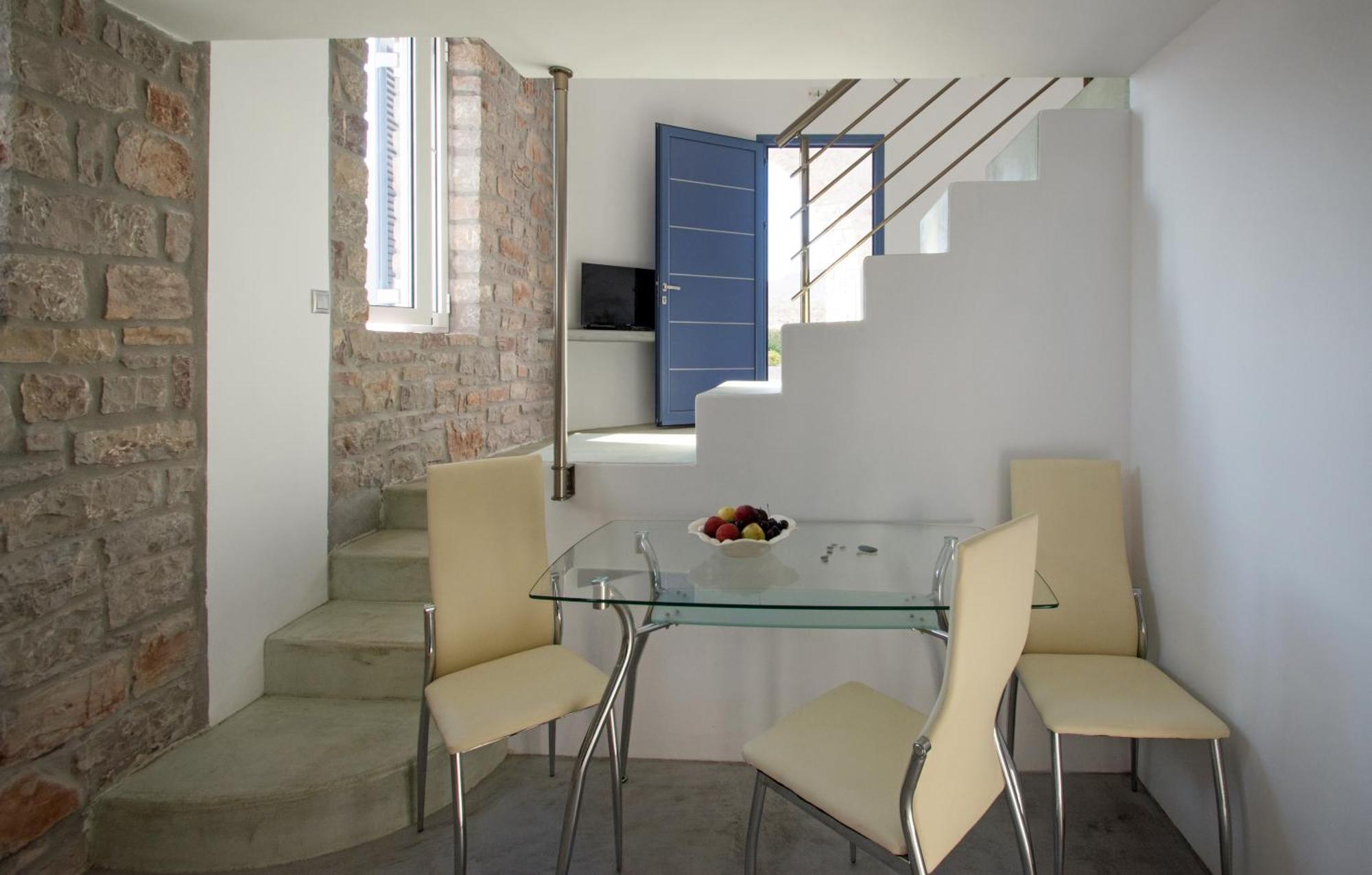 Anemes Aparthotel 2*