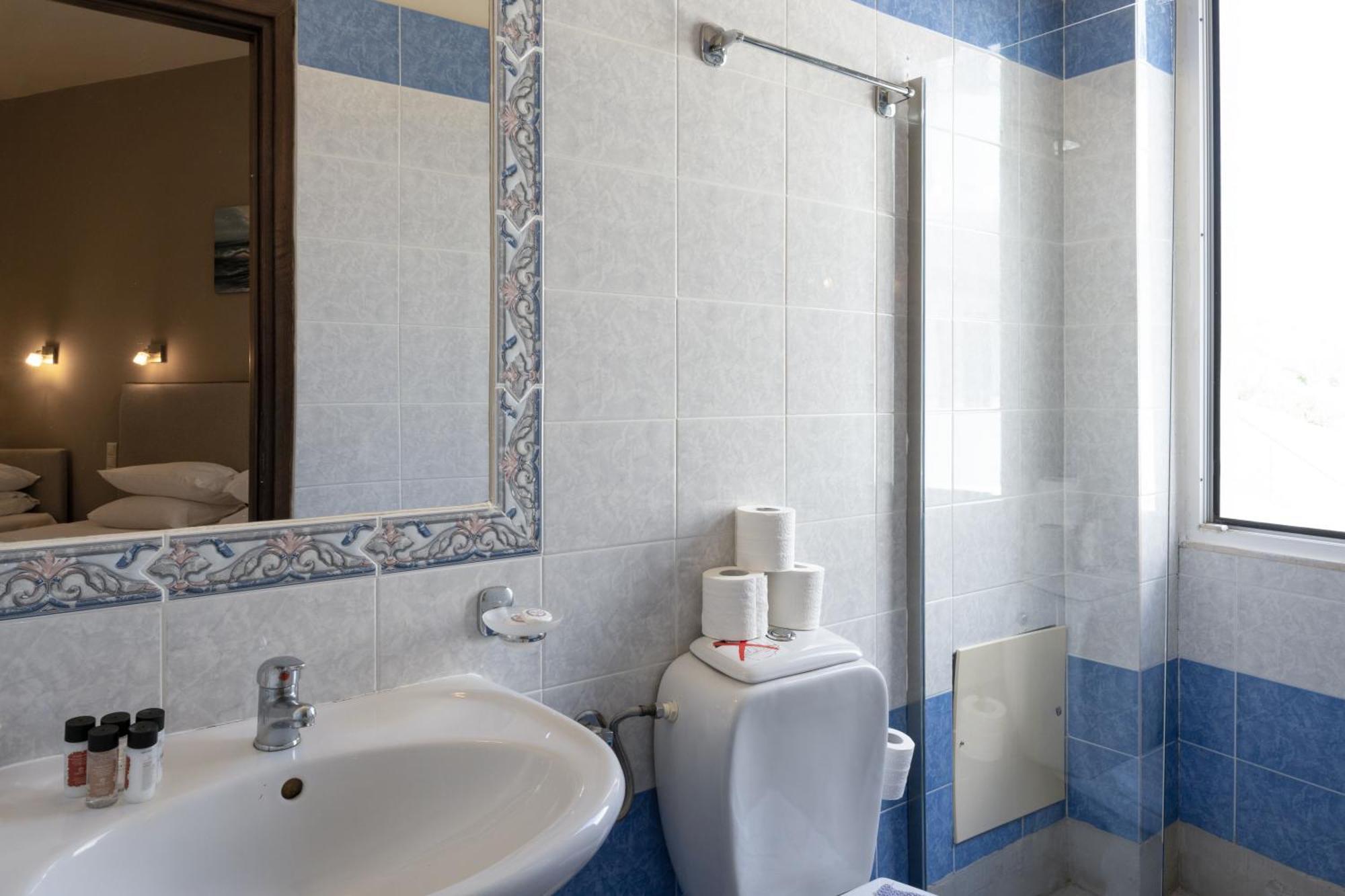 Areti Hotel