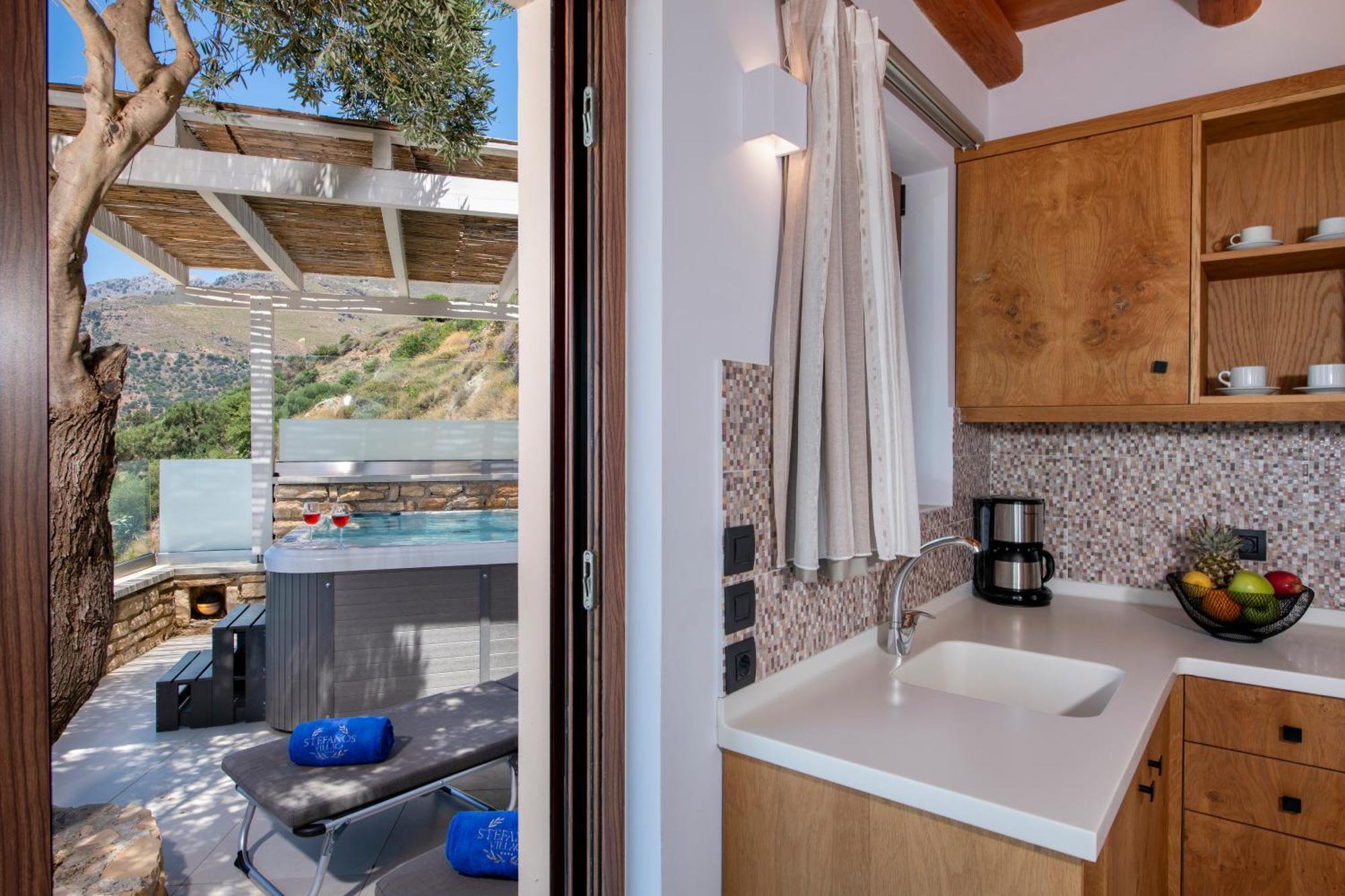 Hotel Stefanos Village 3*