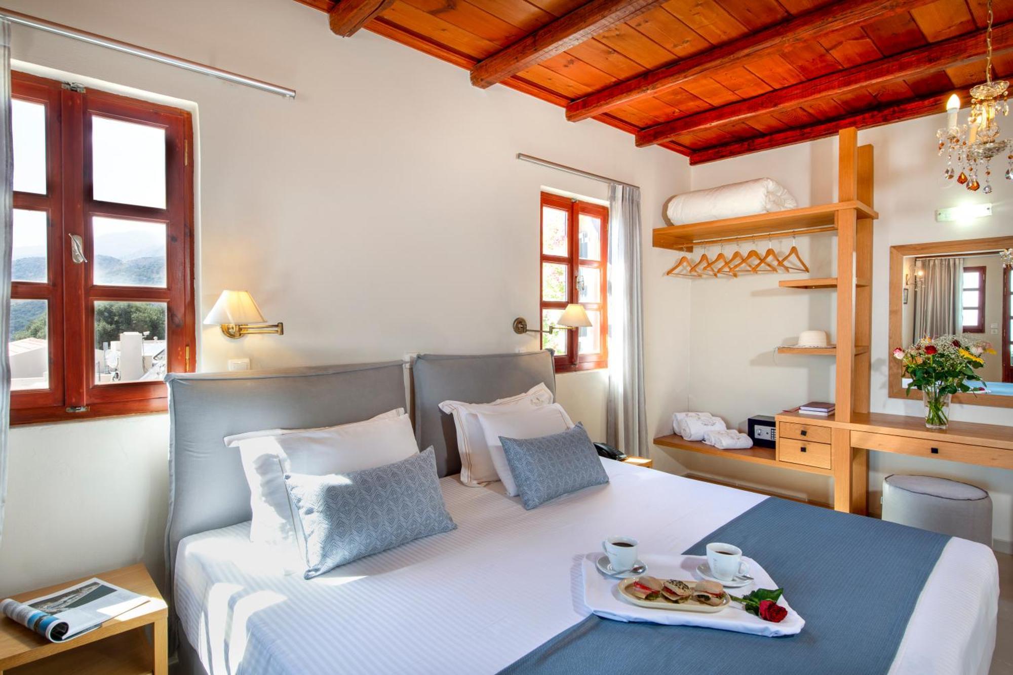 Stefanos Village Hotel Mirthios (Agios Vasileios)