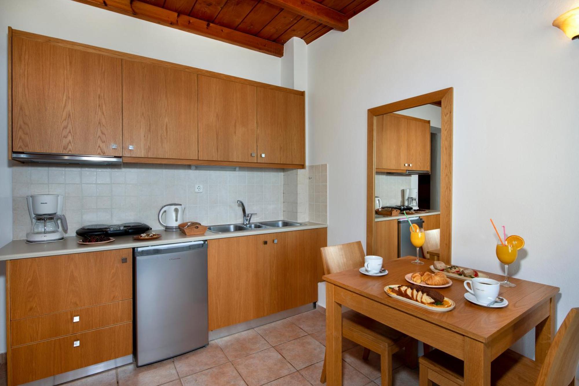 Stefanos Village 3*